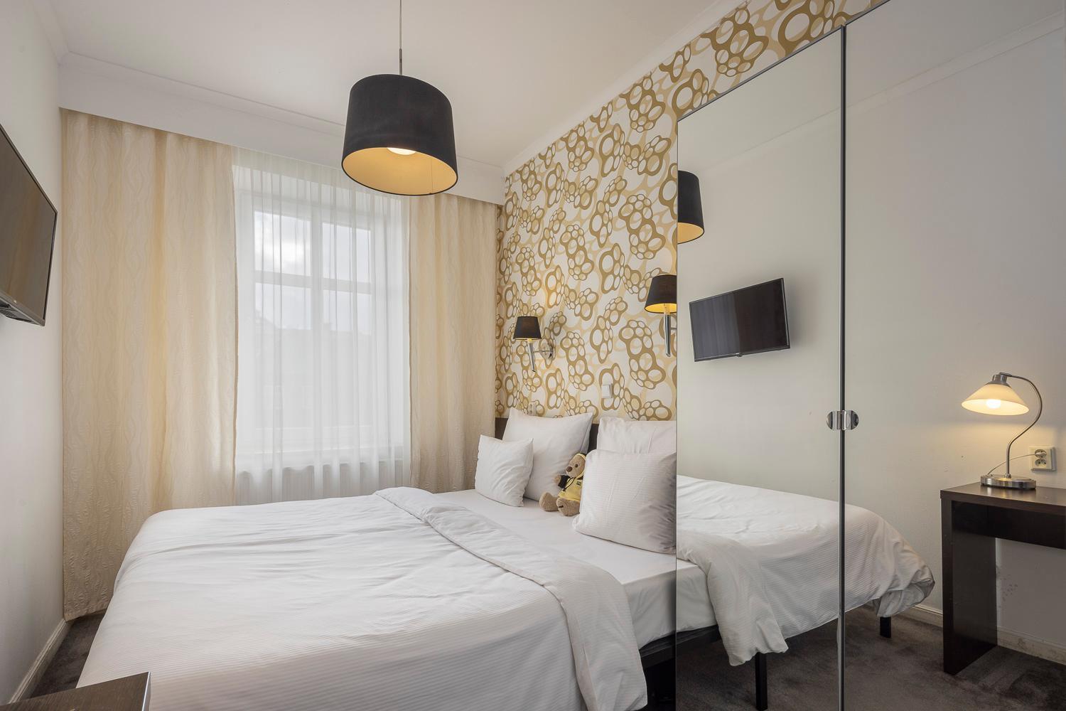 Standard Double Room - Photo 4