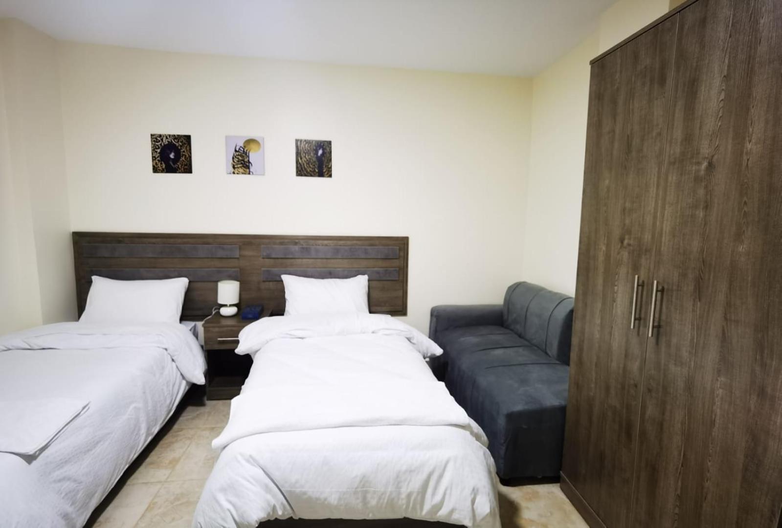 Deluxe Twin Room photo 3