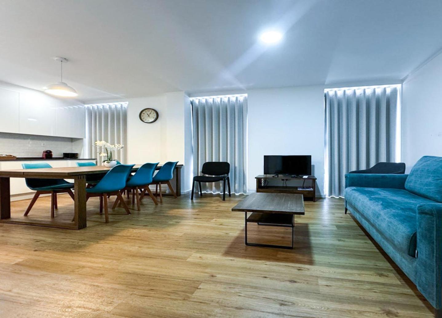 Three-Bedroom Apartment - Photo 9