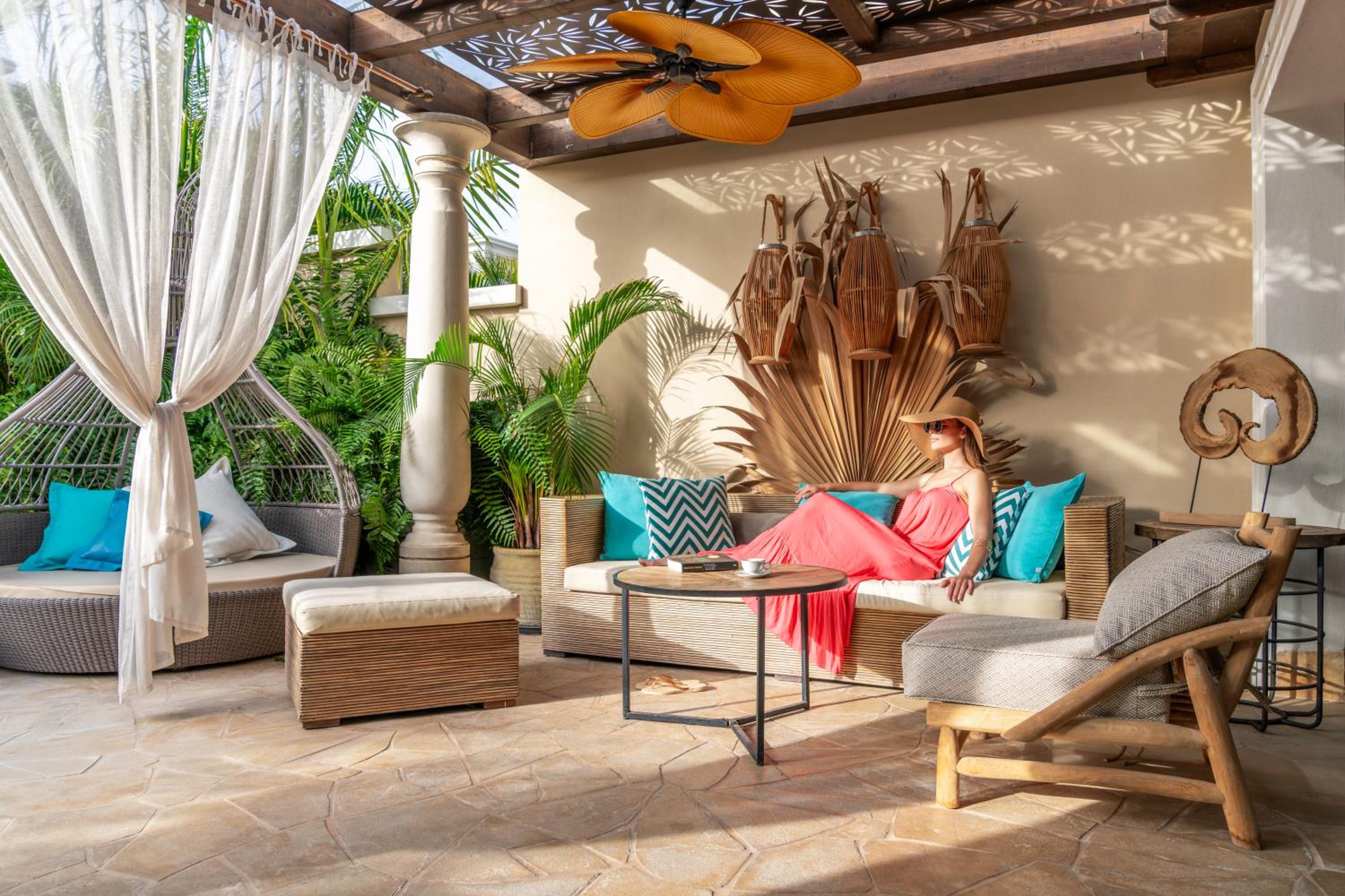 One-Bedroom River Villa (private pool - swim up to the river)