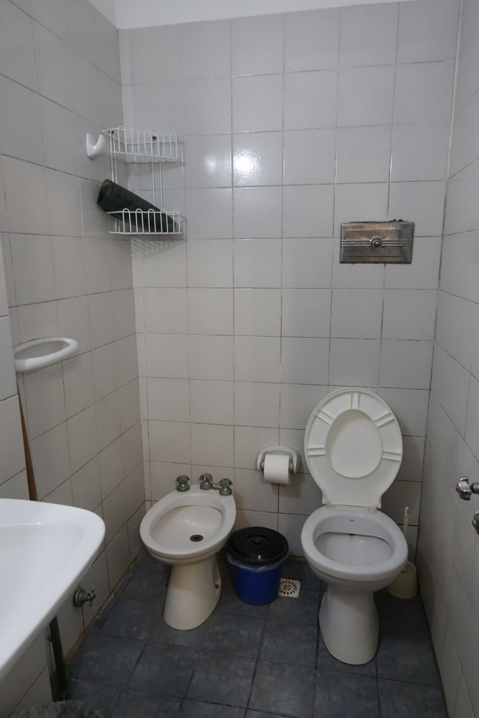 Apartment photo 2