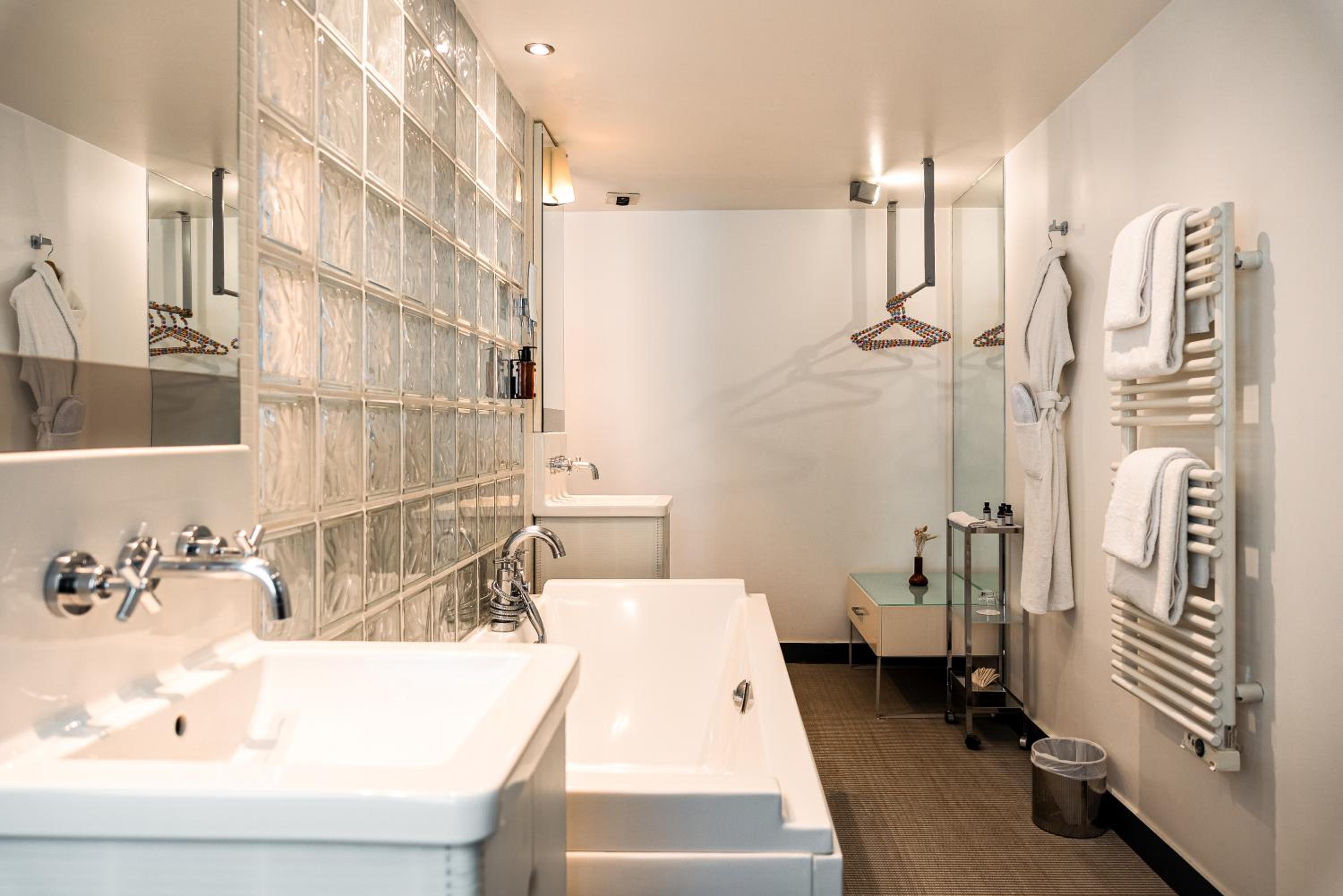 Suite photo 3