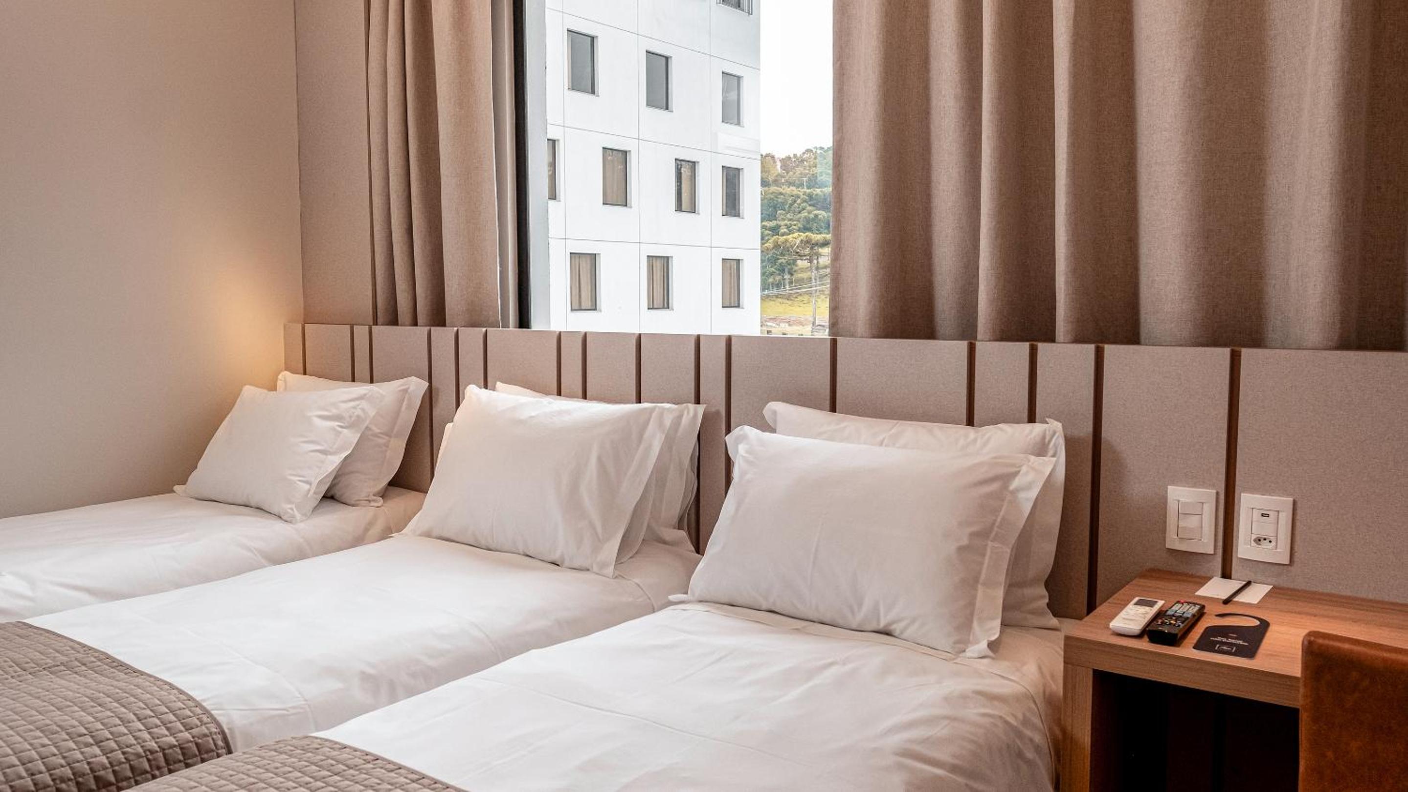 Luxury Triple Room