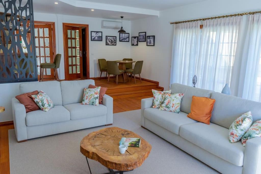 Four-Bedroom House photo 1