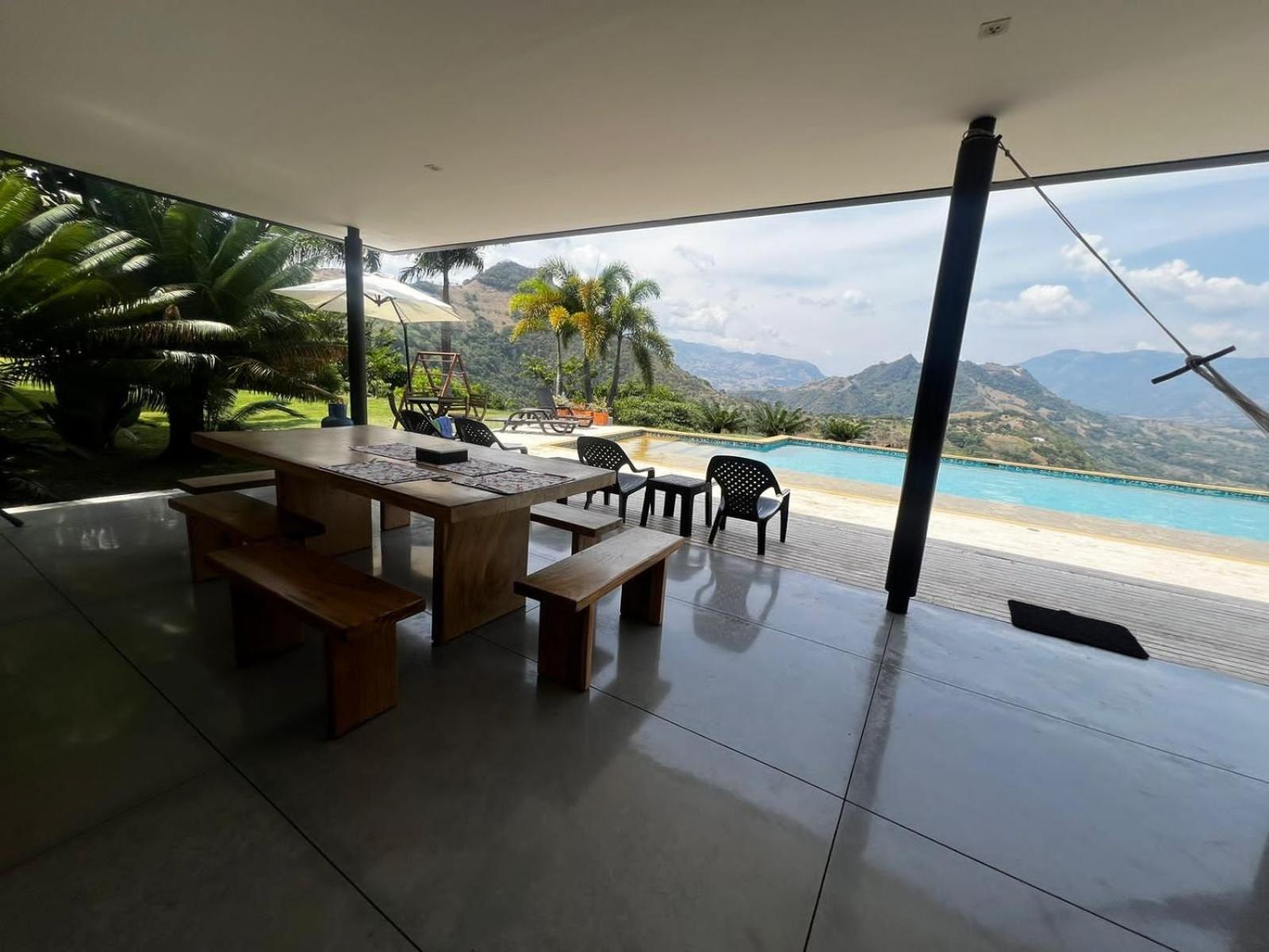 Bungalow photo 3