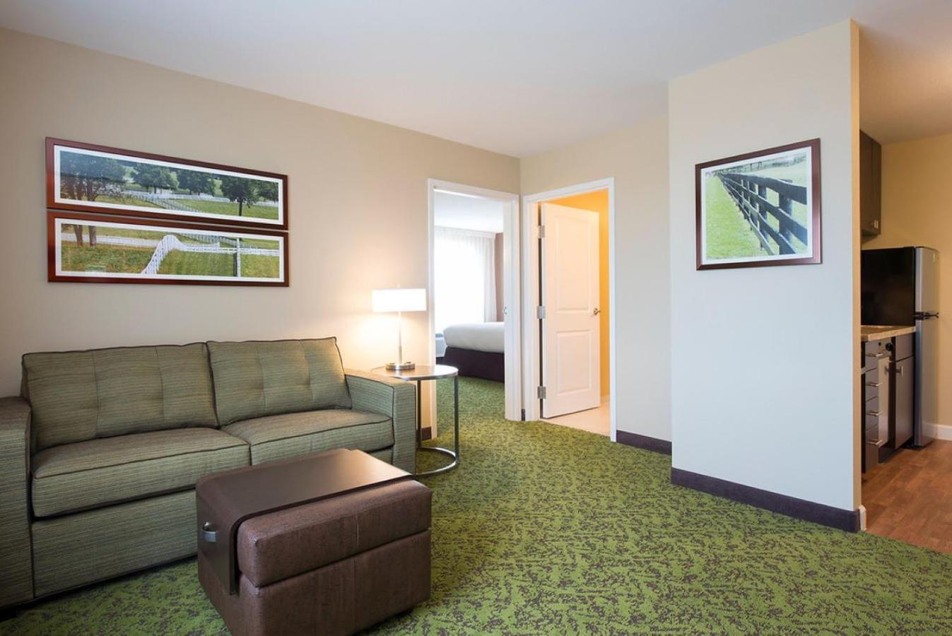 One-Bedroom Suite