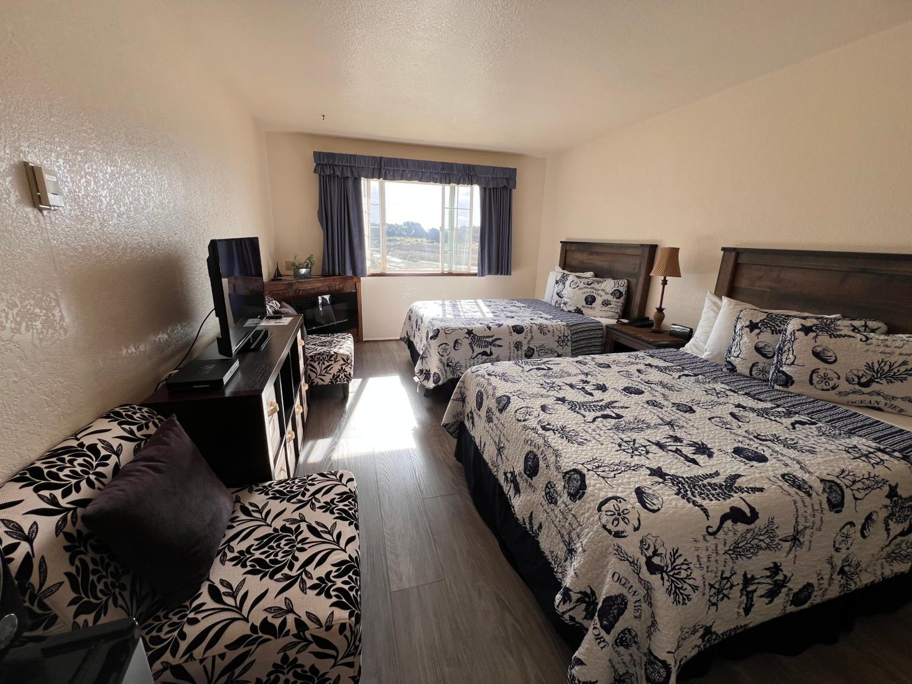 Standard Double Room photo 2