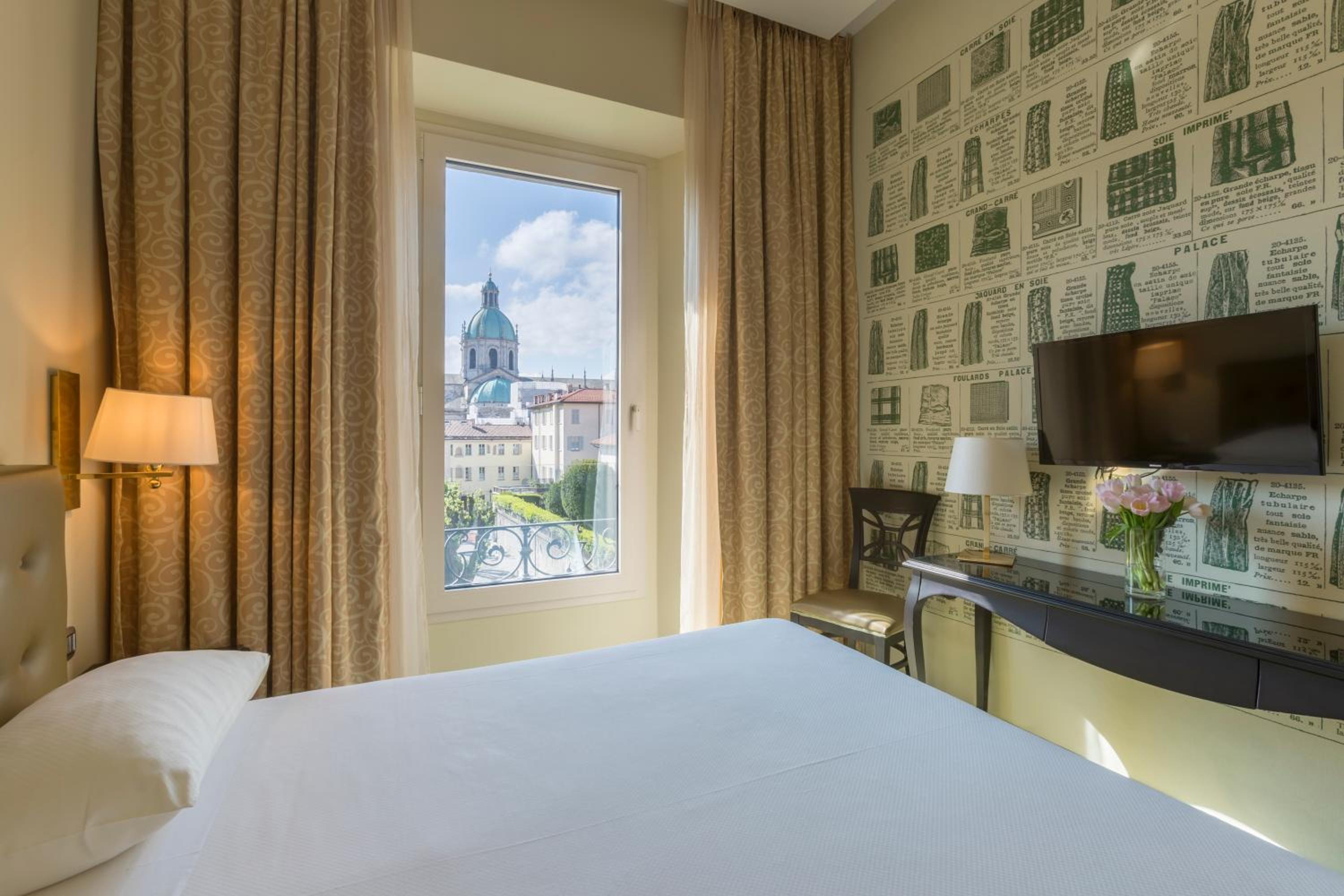 Double Room - Photo 2