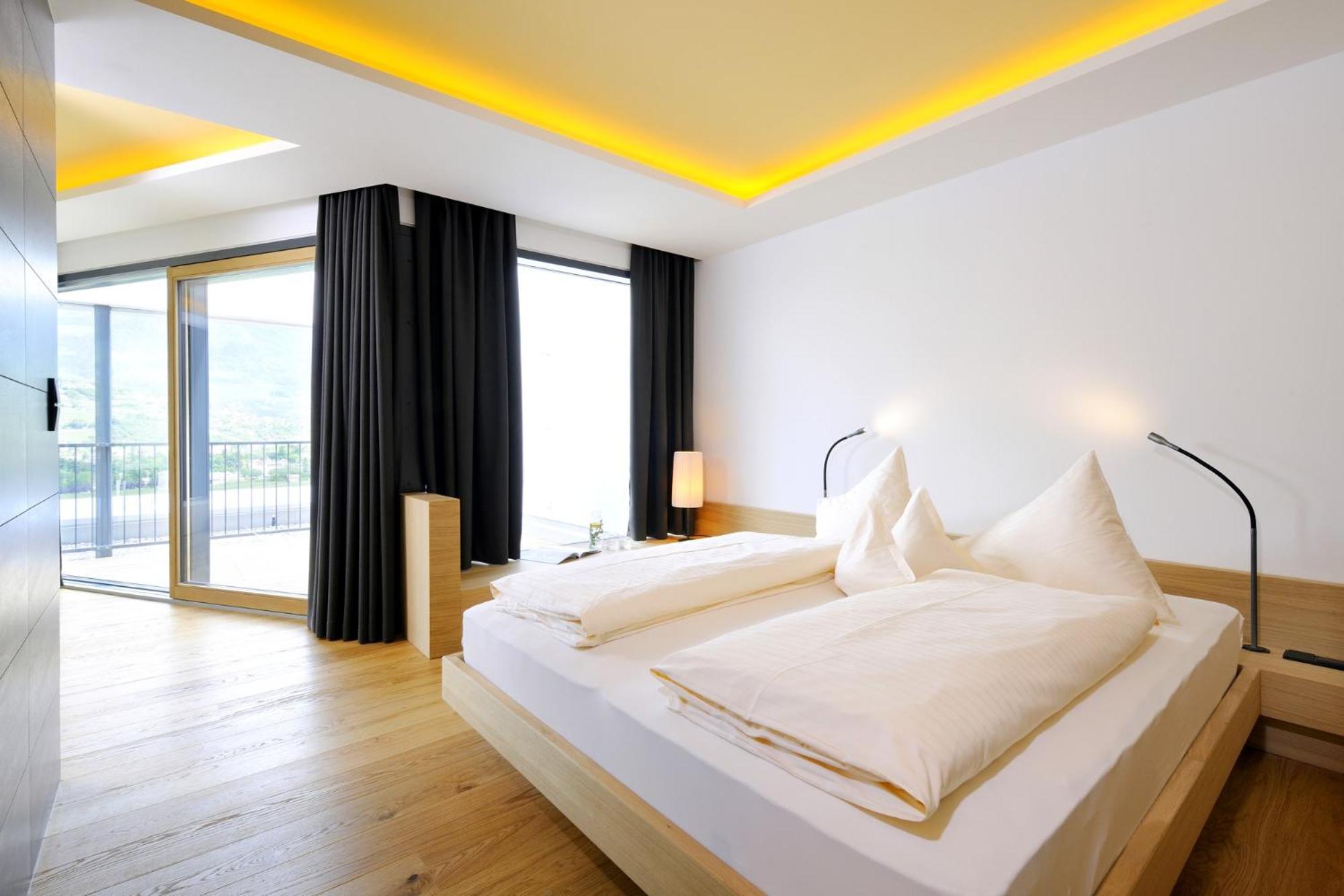 Superior Queen Room with Two Queen Beds photo 1