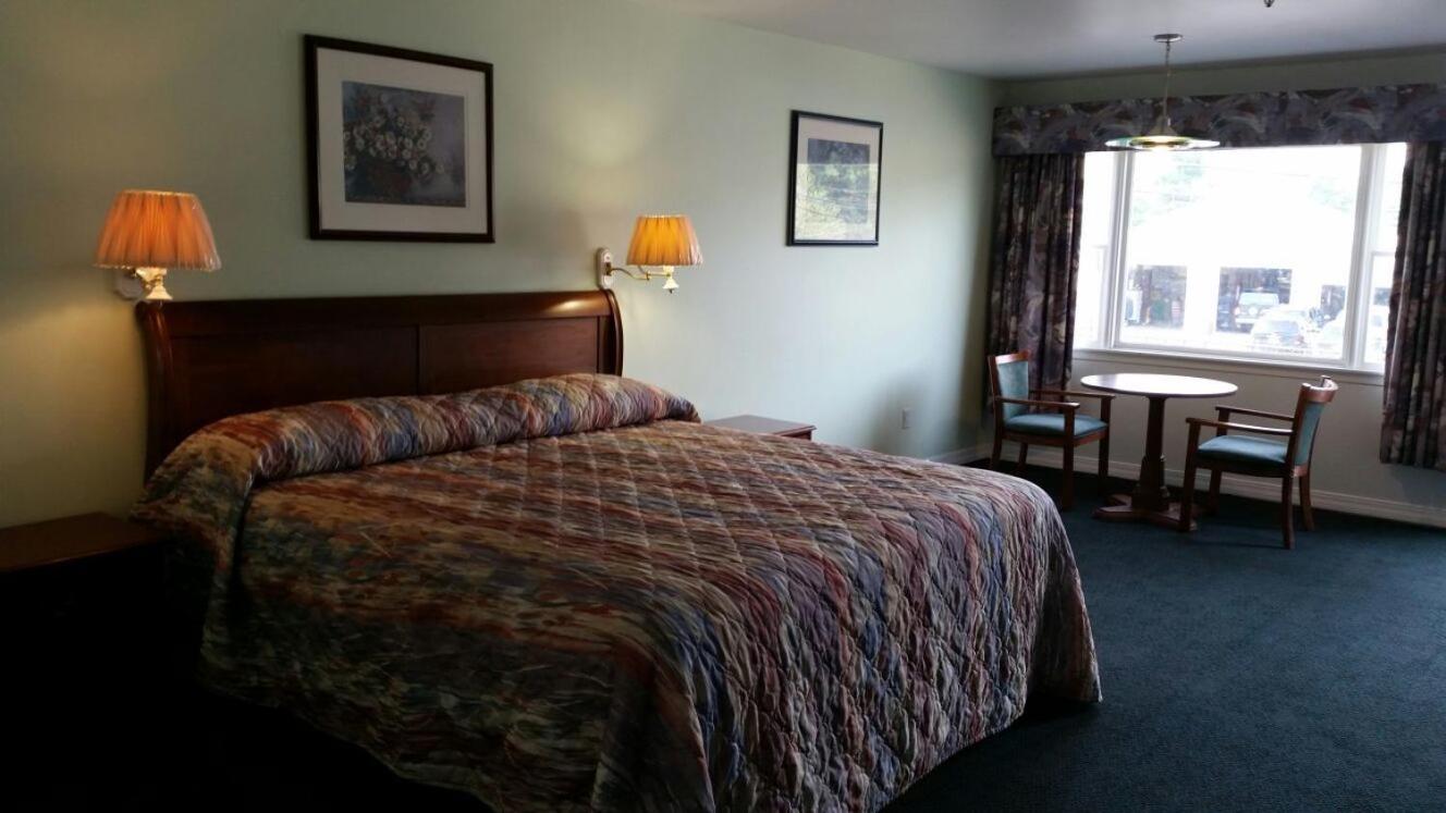 Superior King Room photo 3