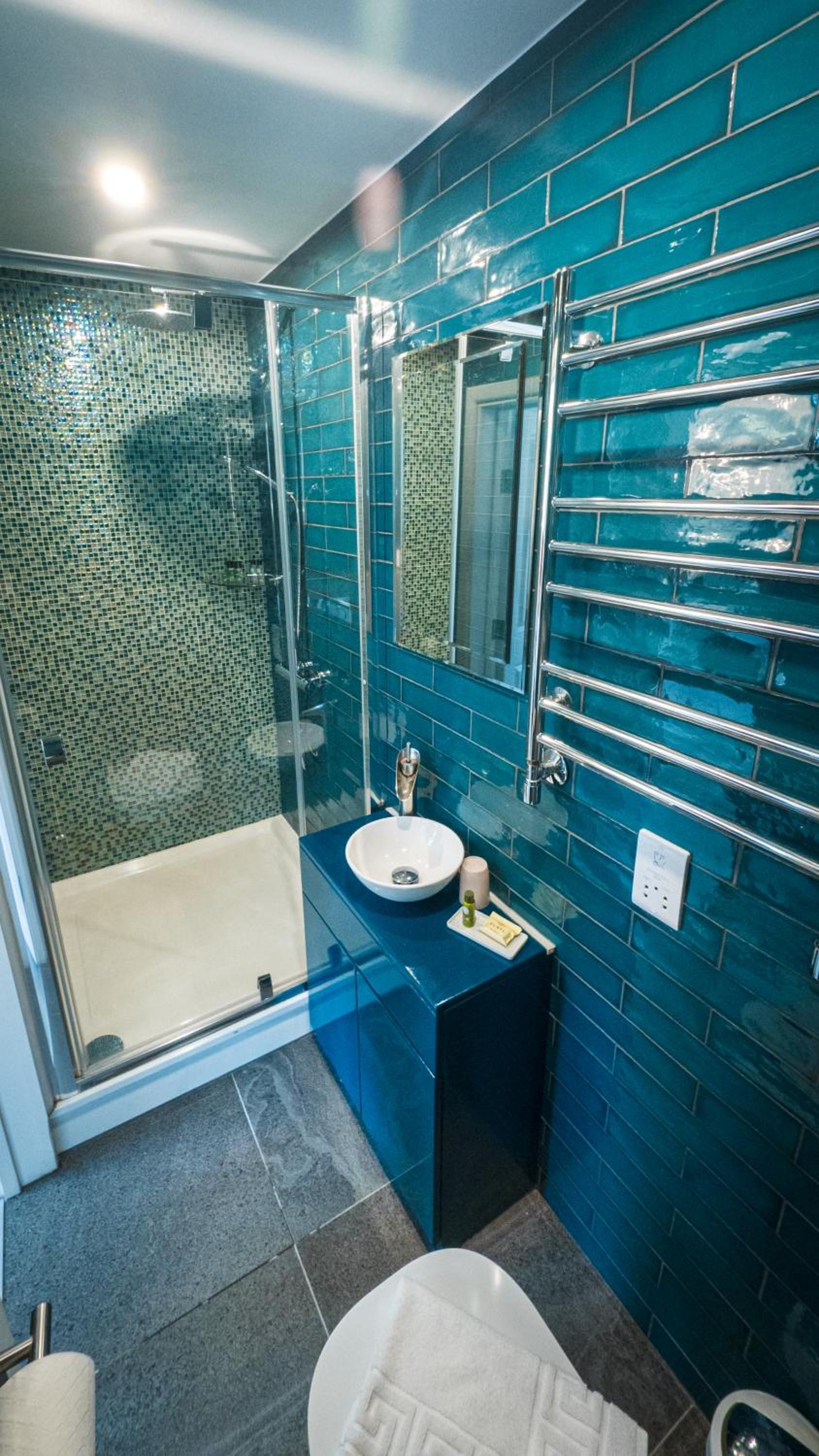 Standard Double Room - Photo 5