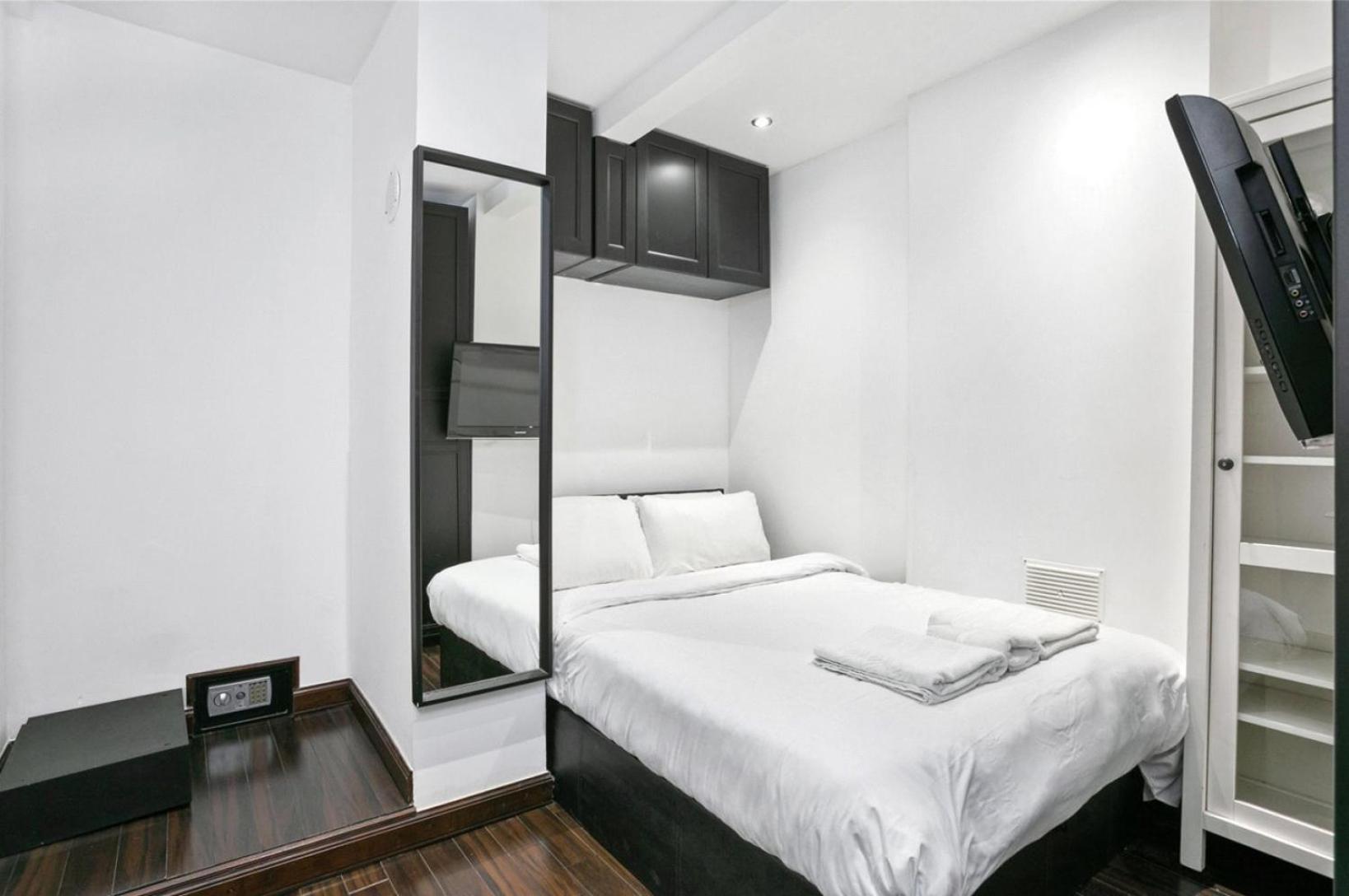 Two-Bedroom Apartment photo 3