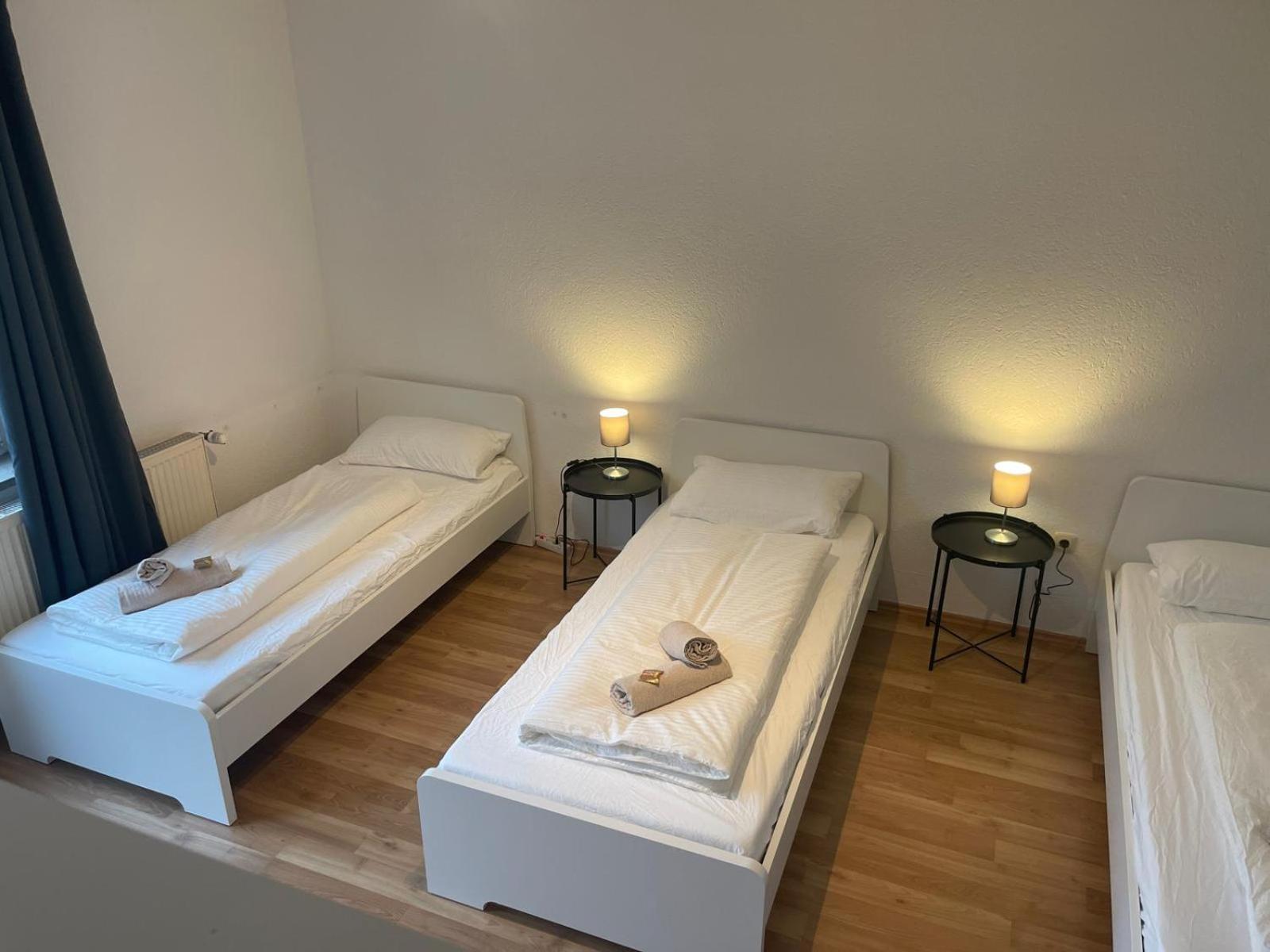 Triple Room With Shared Bathroom photo 3
