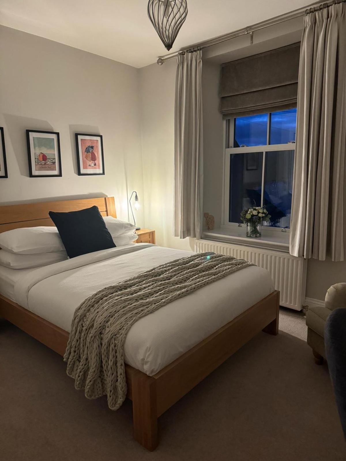 Standard Double Room - Photo 1
