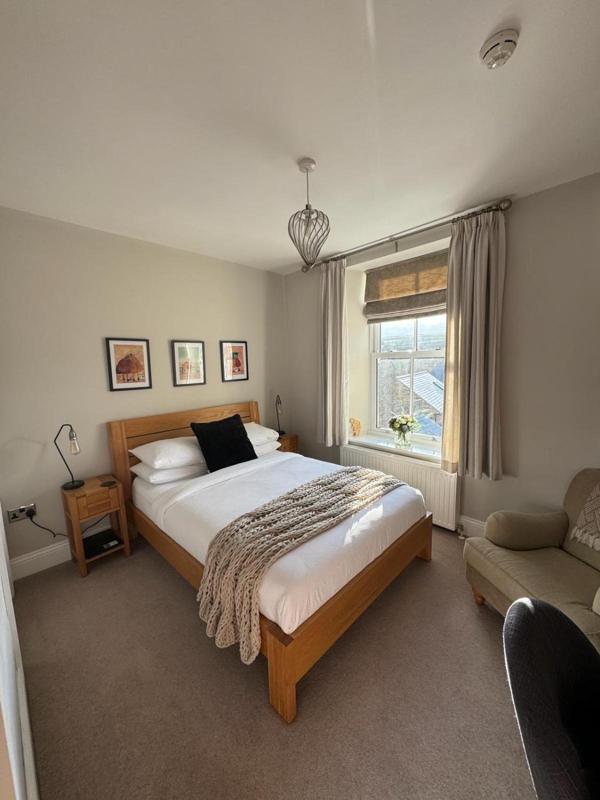 Standard Double Room - Photo 20