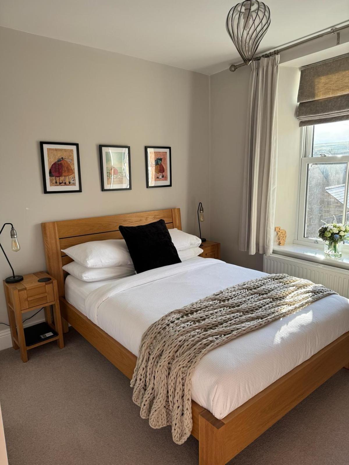 Standard Double Room - Photo 7