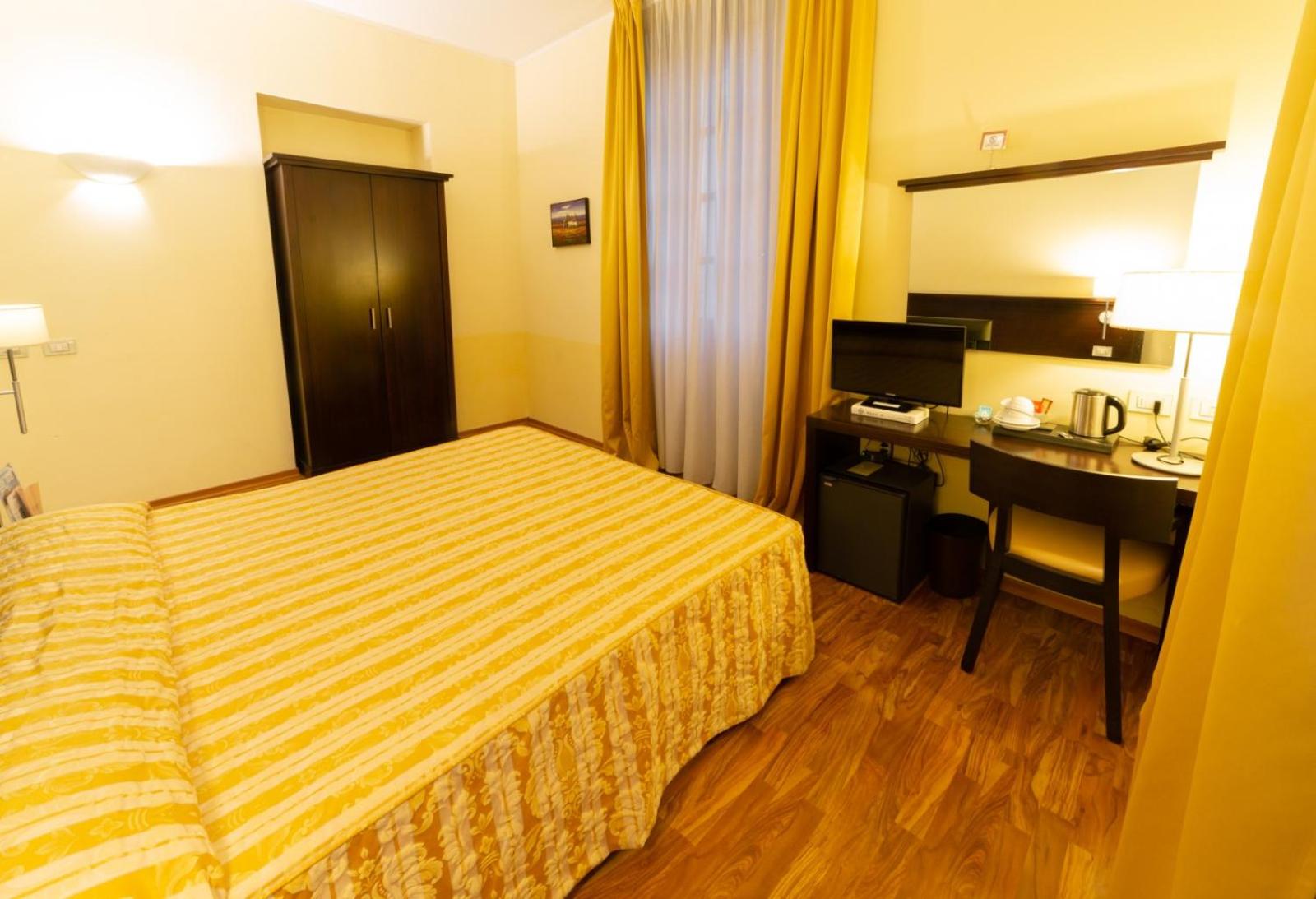 Superior Double or Twin Room - Photo 2