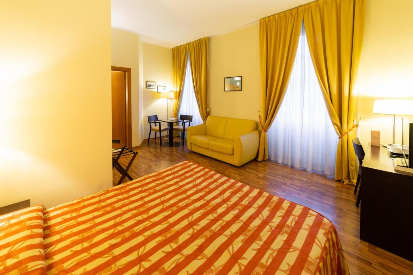 Deluxe Double Room - Photo 1