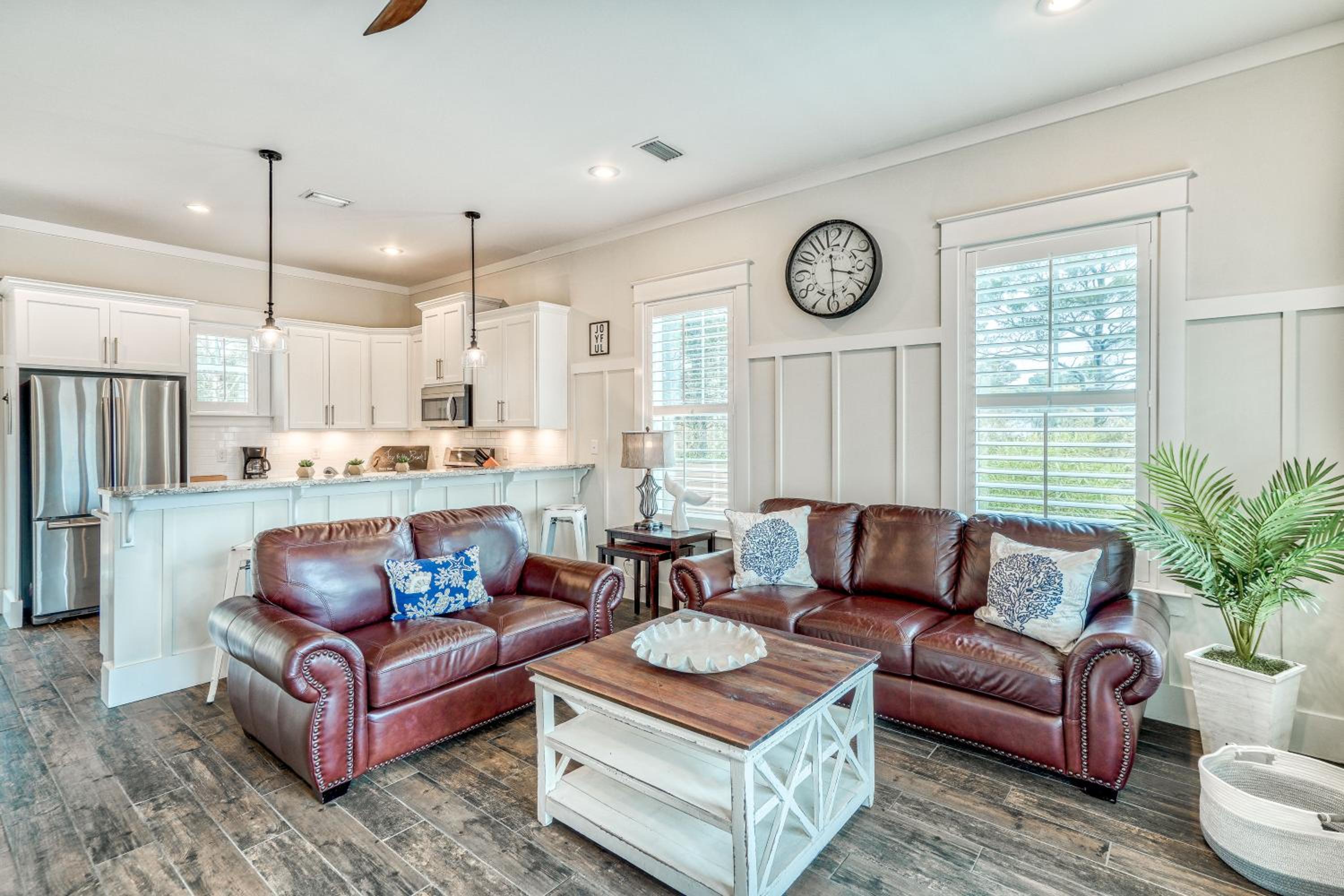 Three-Bedroom House photo 1