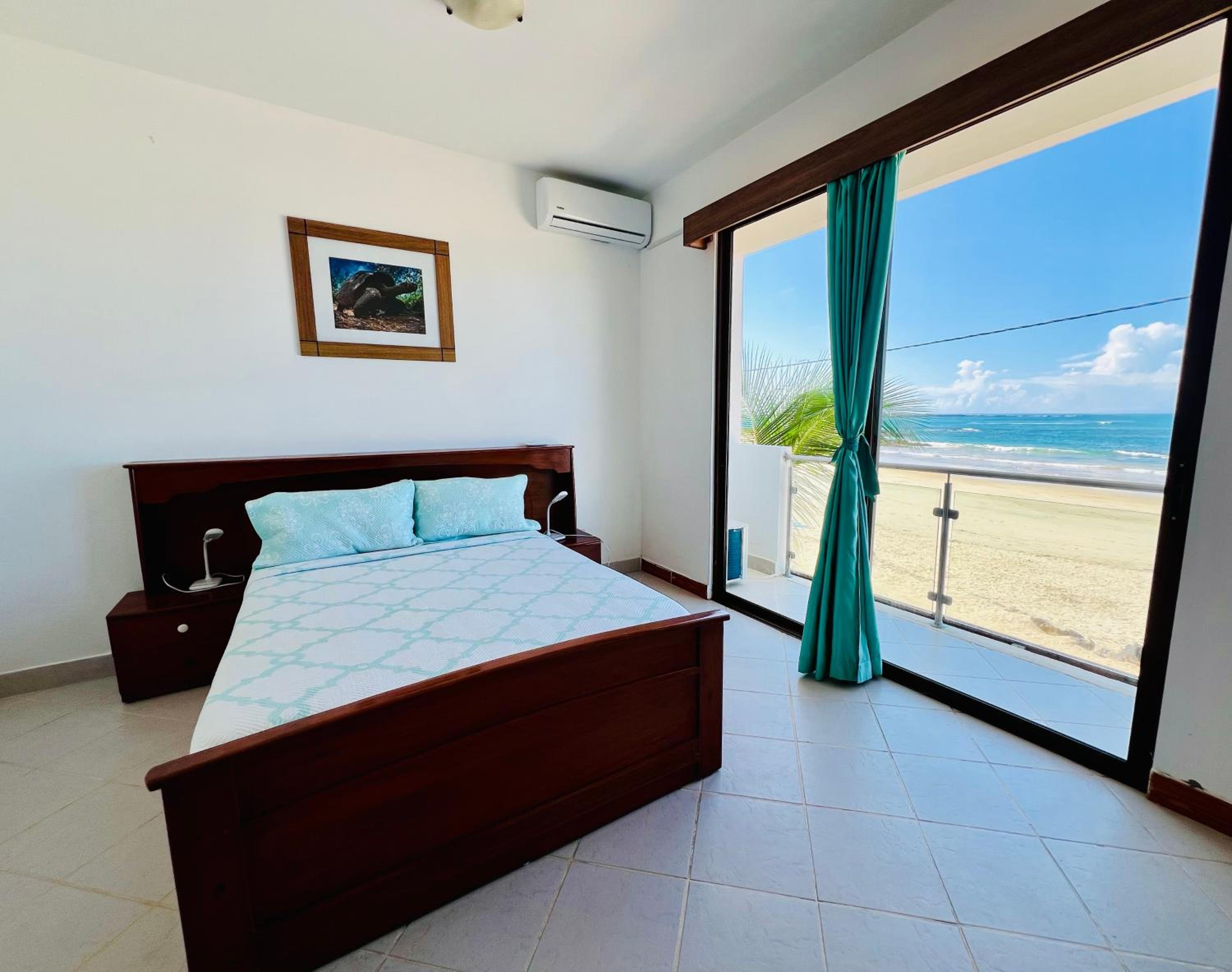 Double Room with Sea View photo 3