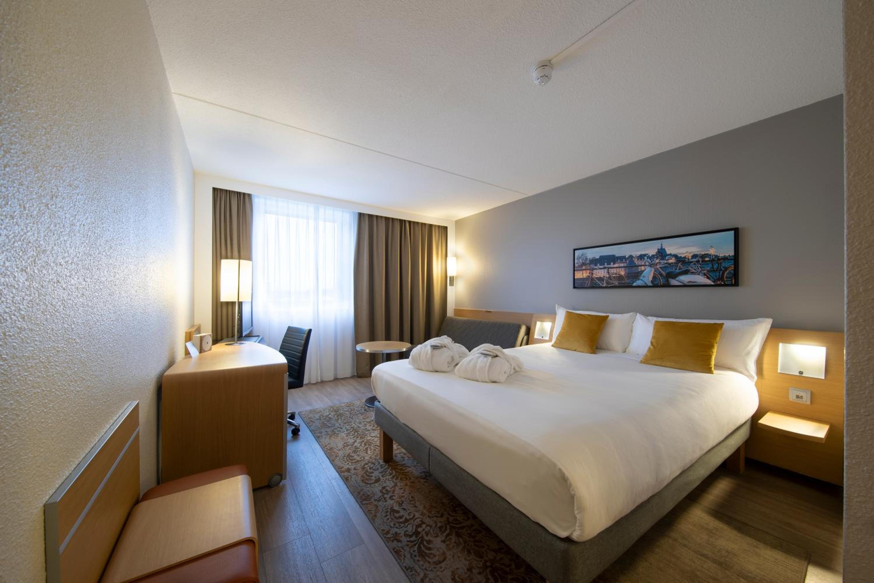 Deluxe Double Room - Garden Side - Photo 9