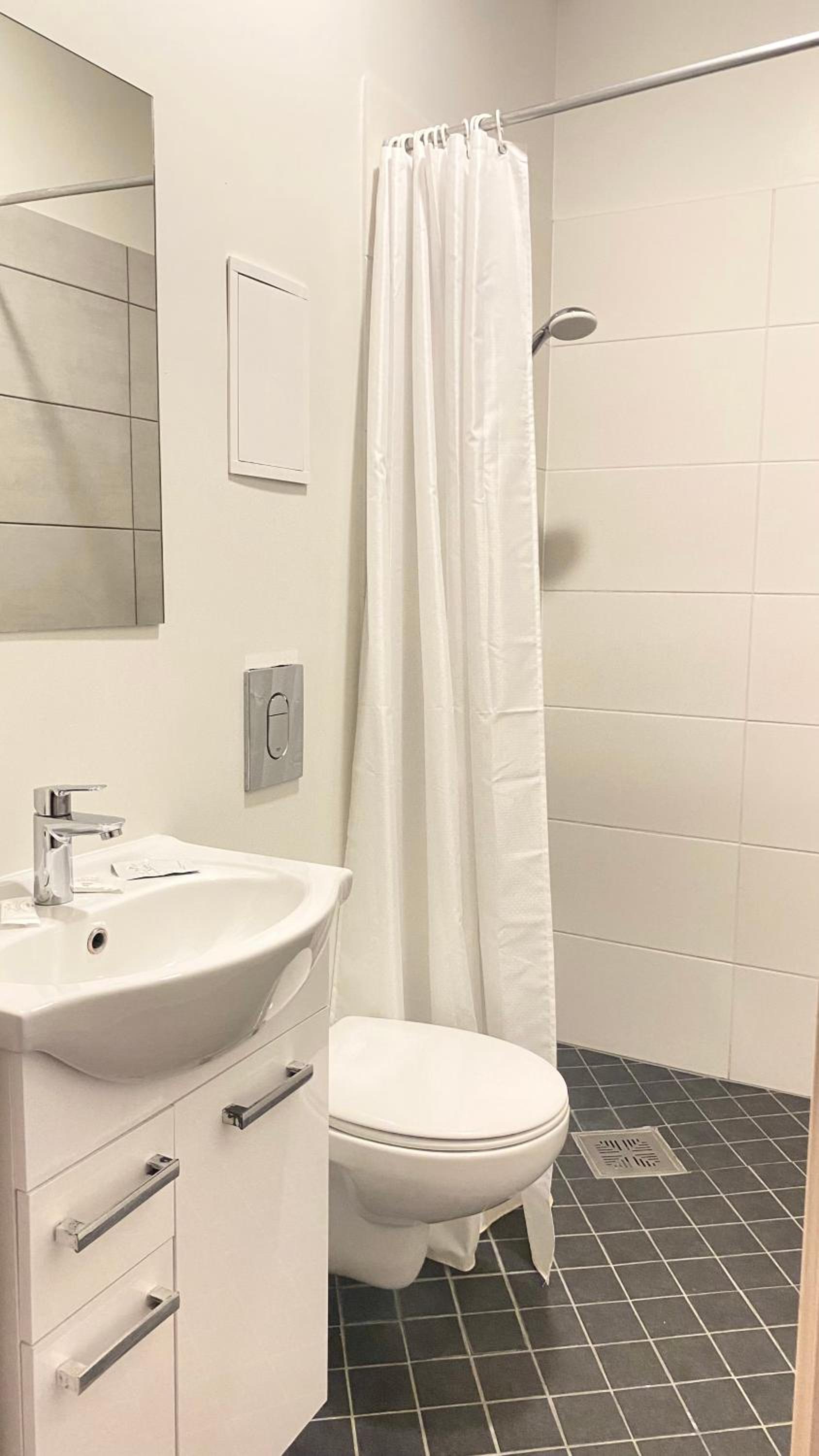 Apartment - Photo 8