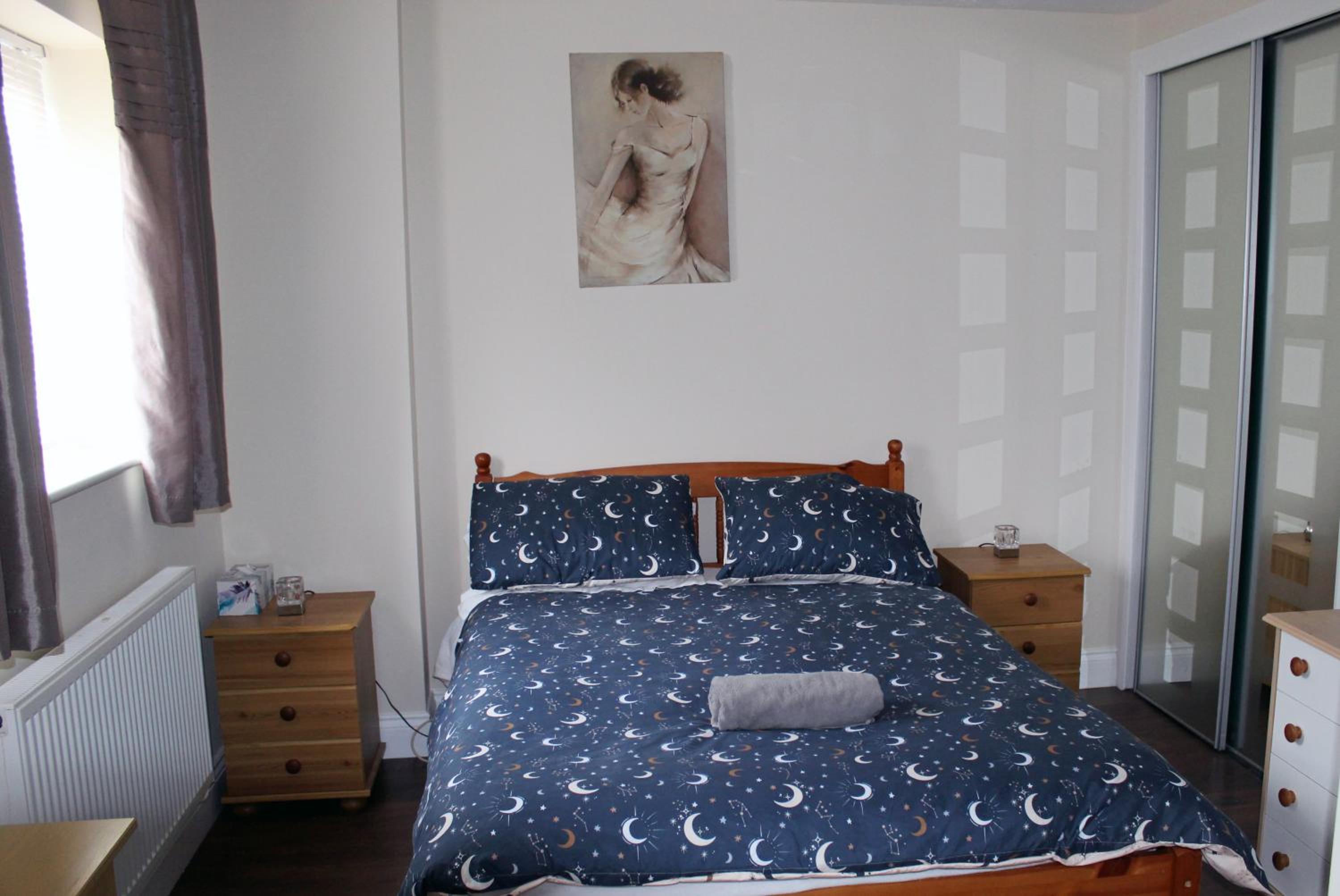 Double Room With Shared Bathroom photo 2