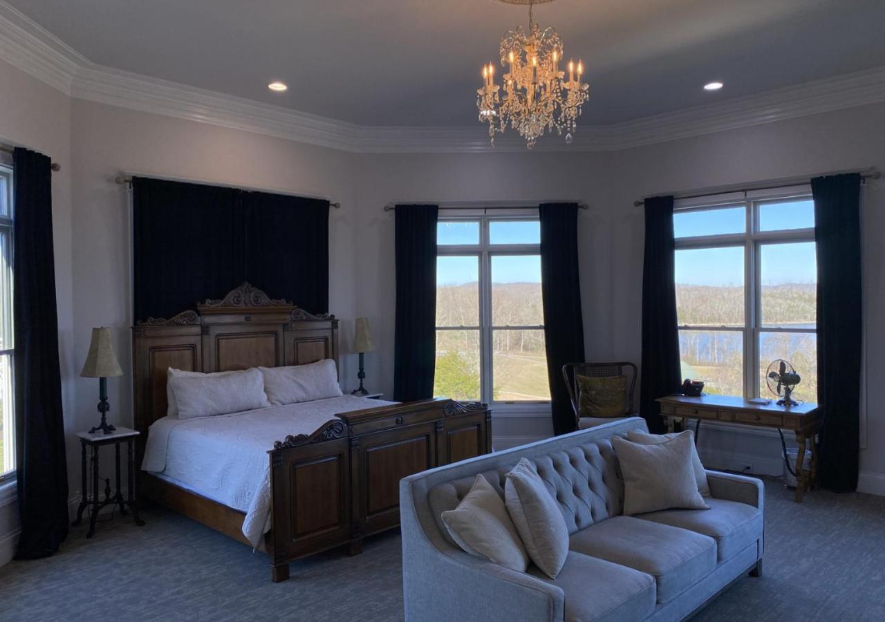 Suite With River View