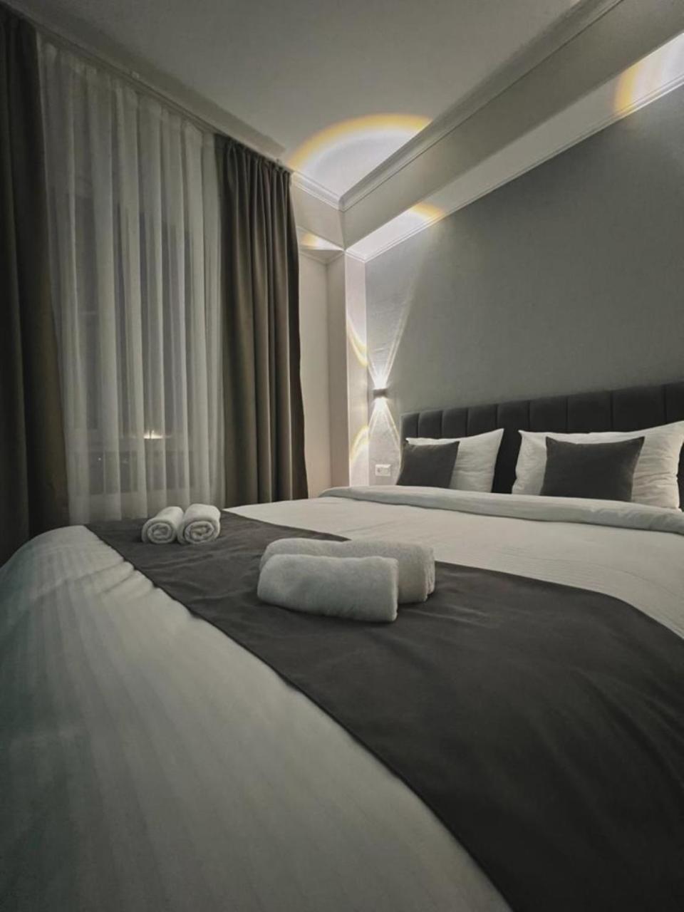 Standard Double Room - Photo 1