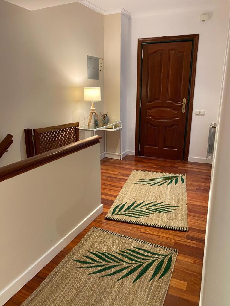 Four-Bedroom House photo 2
