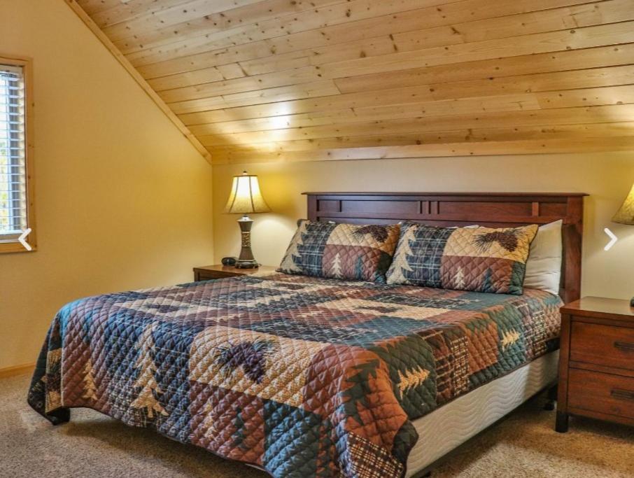 Villa #13 - 5 Bedrooms, 3.5 Bathrooms photo 1