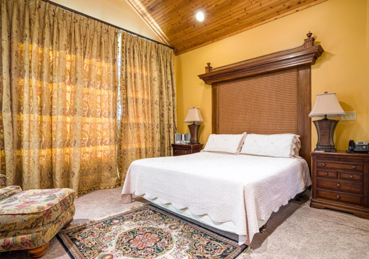 Suite With River View