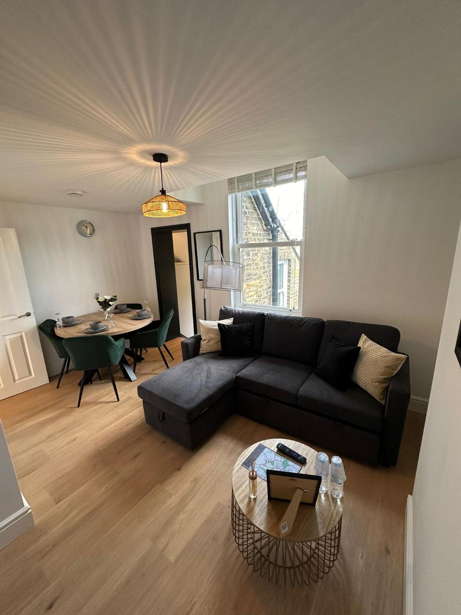 Standard Two-Bedroom Apartment photo 3