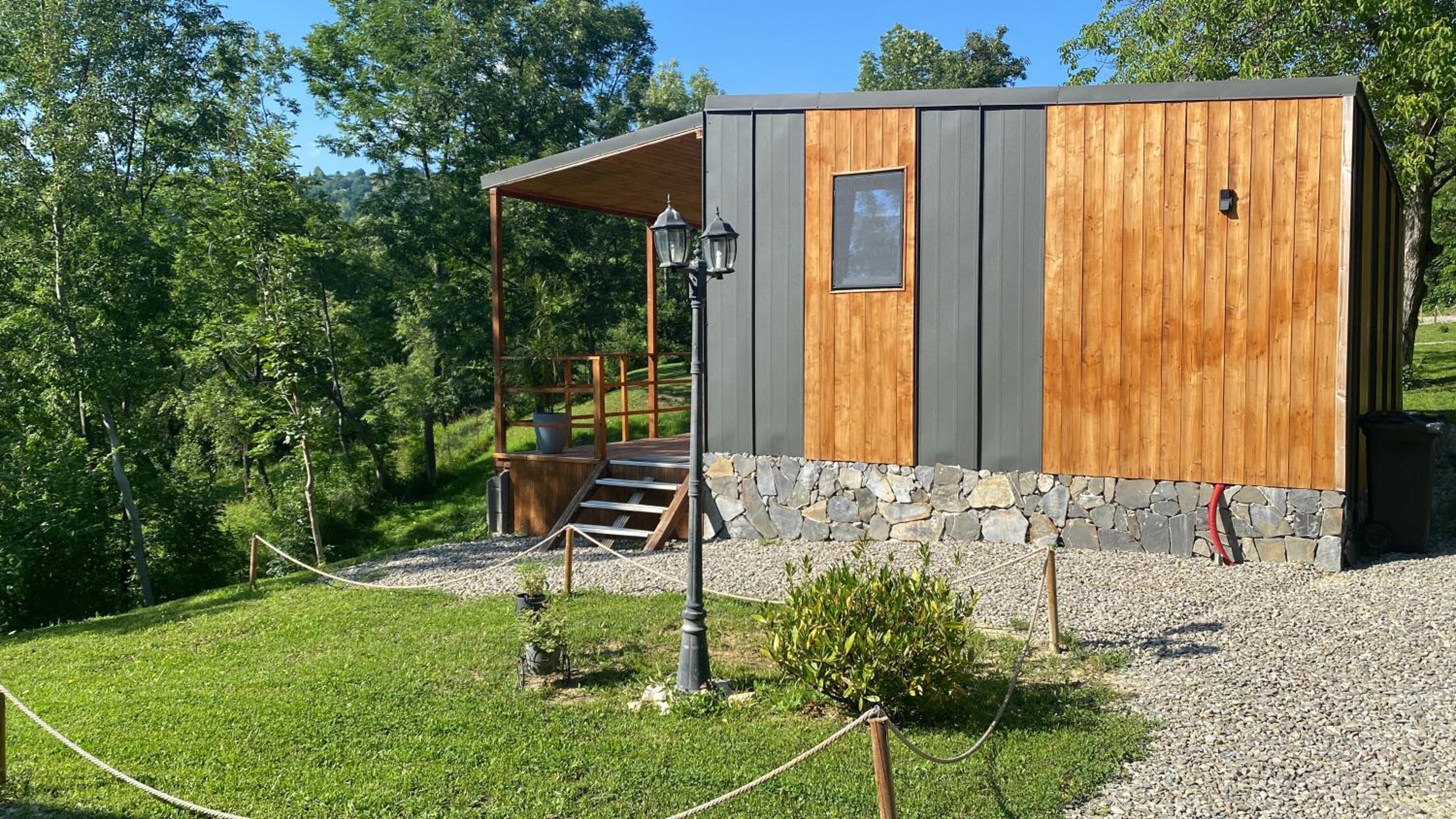 One-Bedroom Chalet - Photo 2