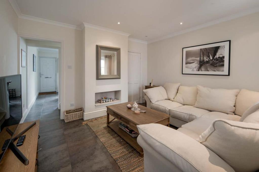 Apartment photo 3
