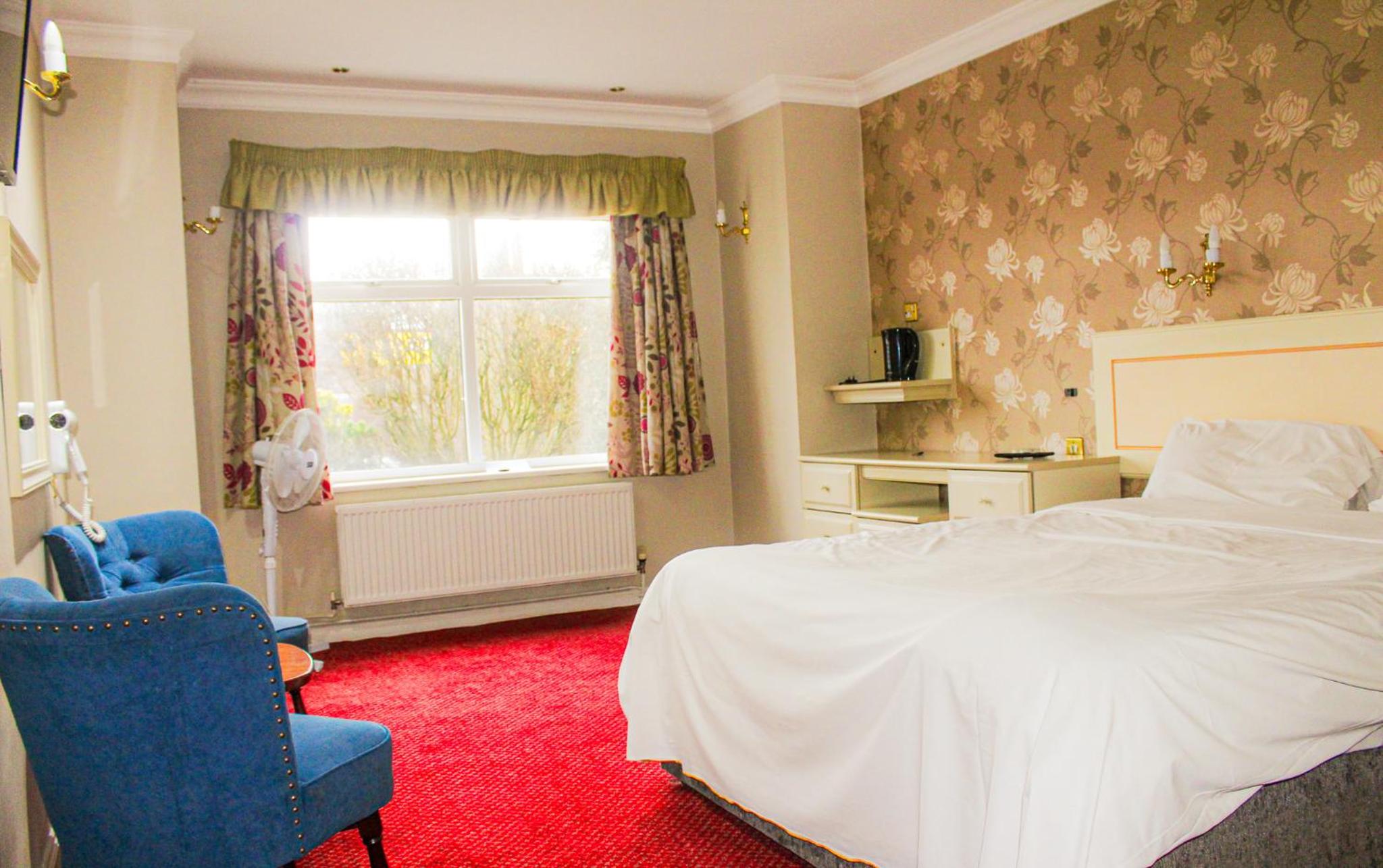 Standard King Room - Photo 3