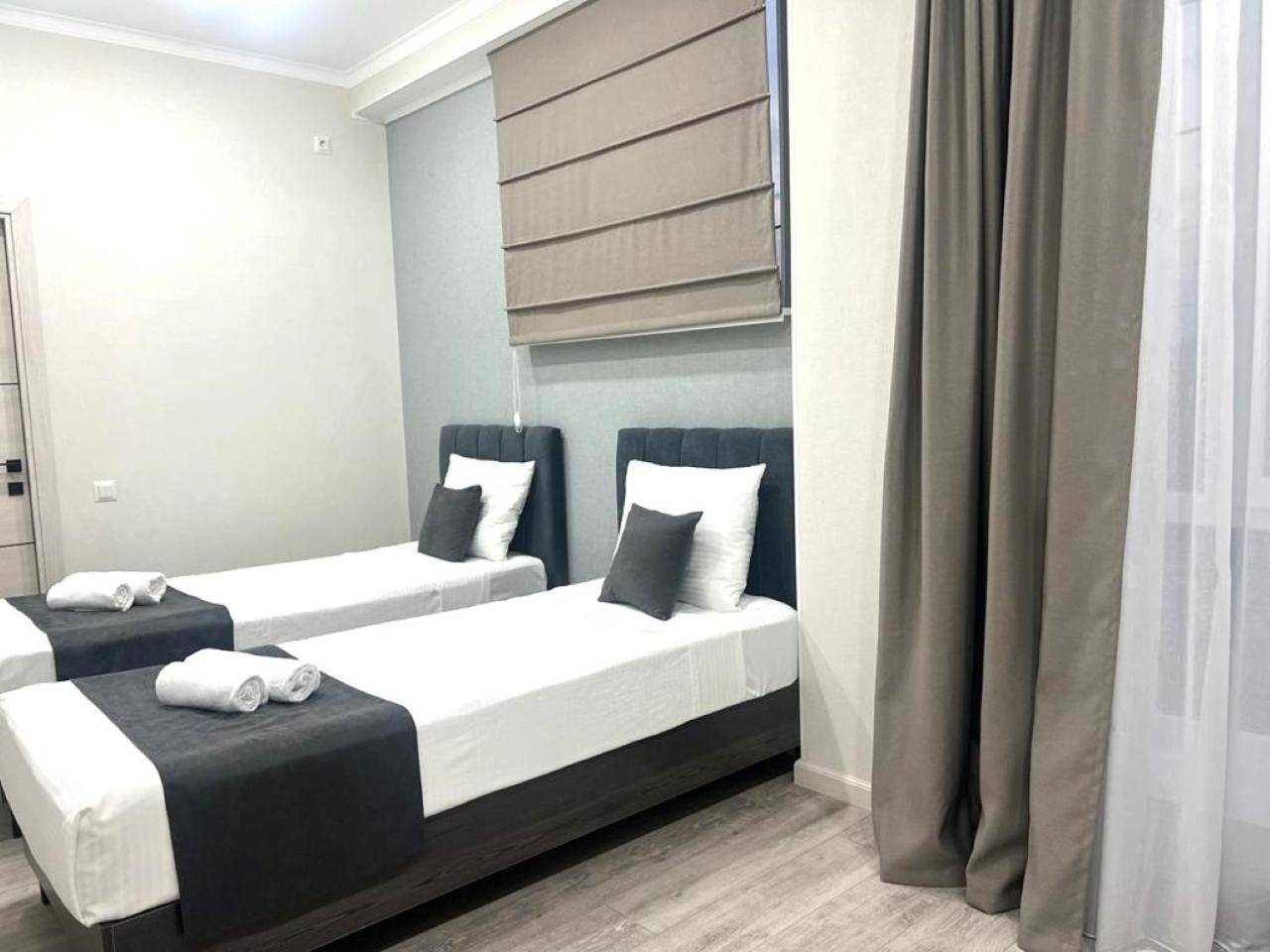Standard Triple Room - Photo 2