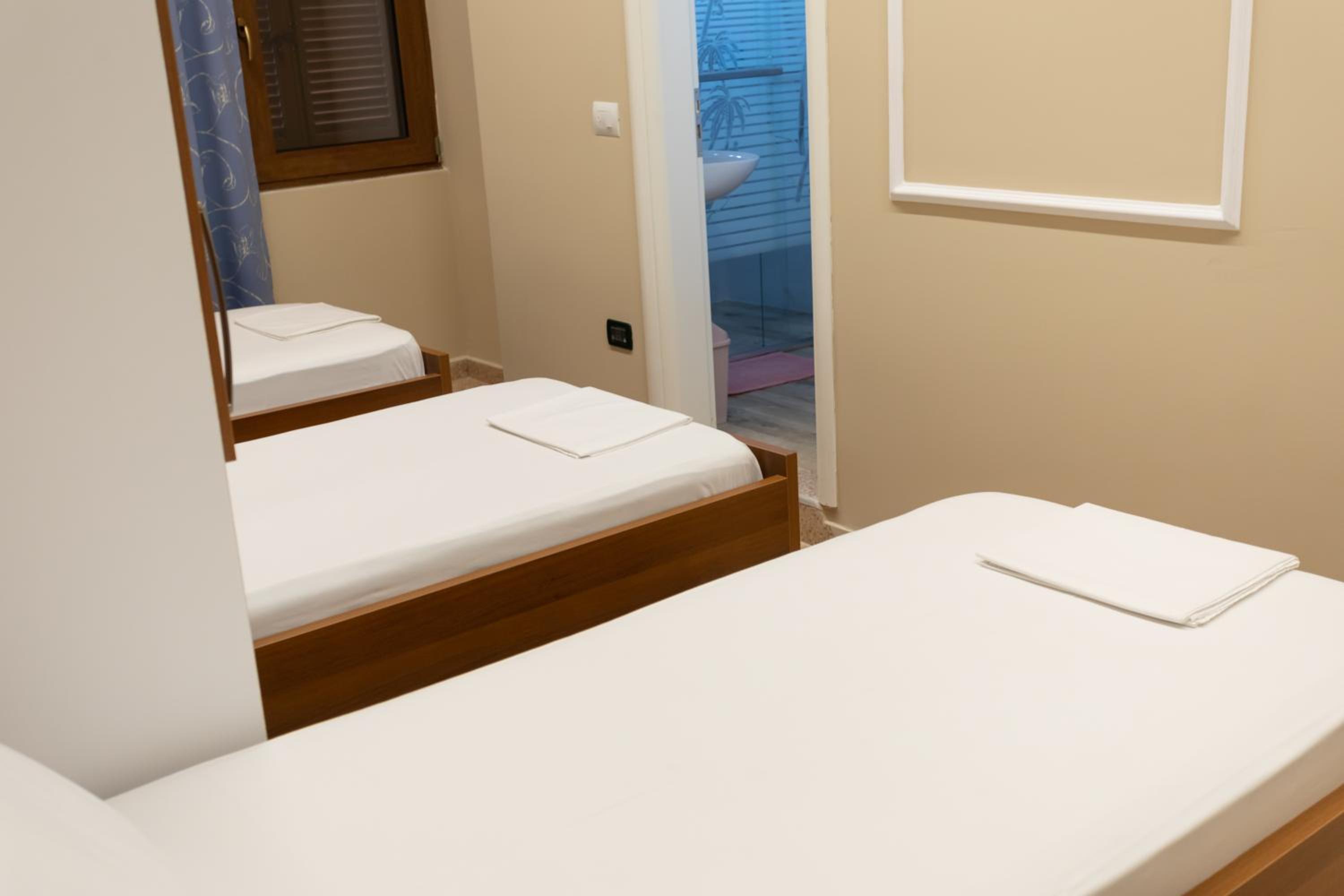 Triple Room With City View photo 2