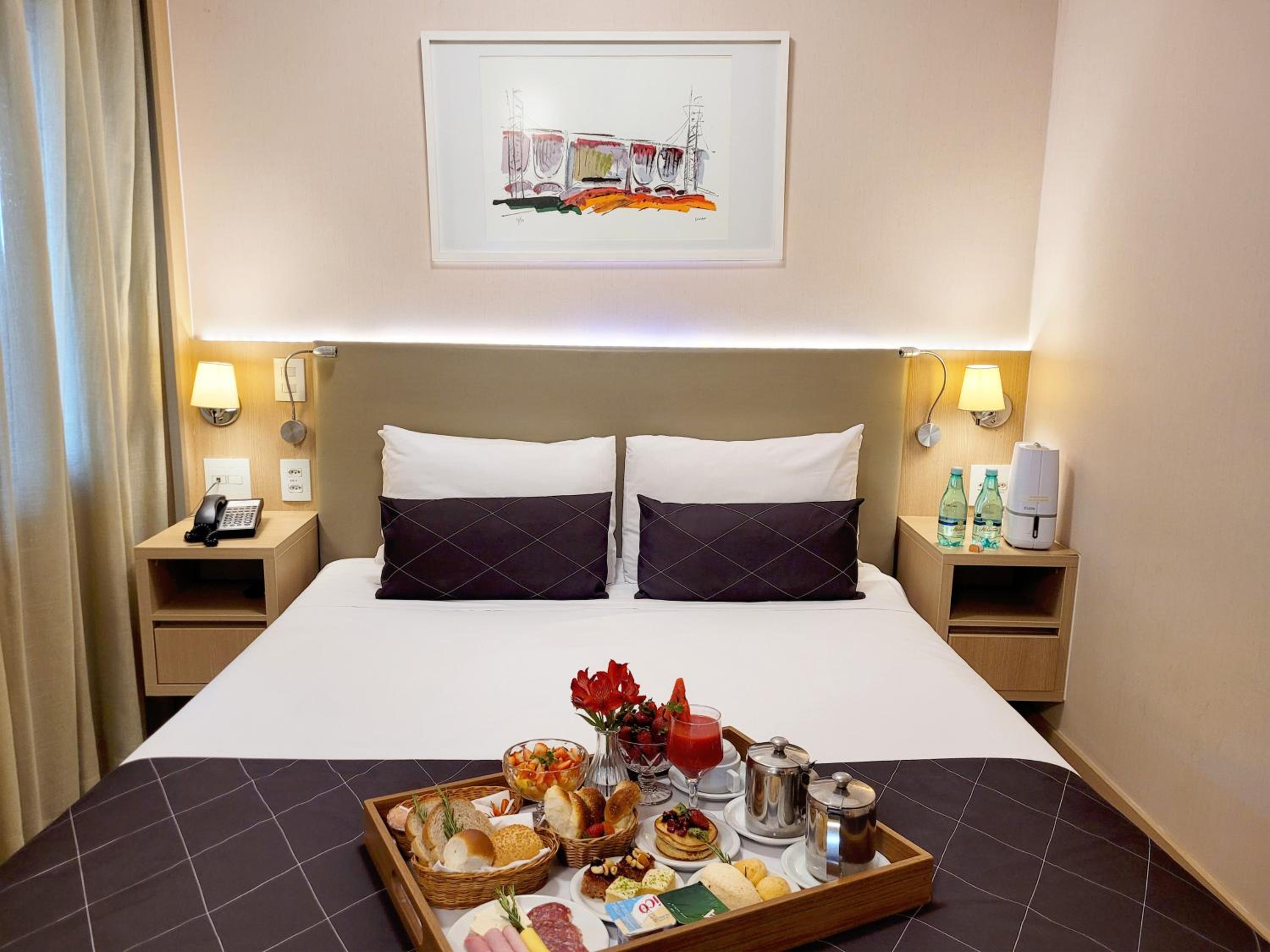 Suite with Balcony photo 3