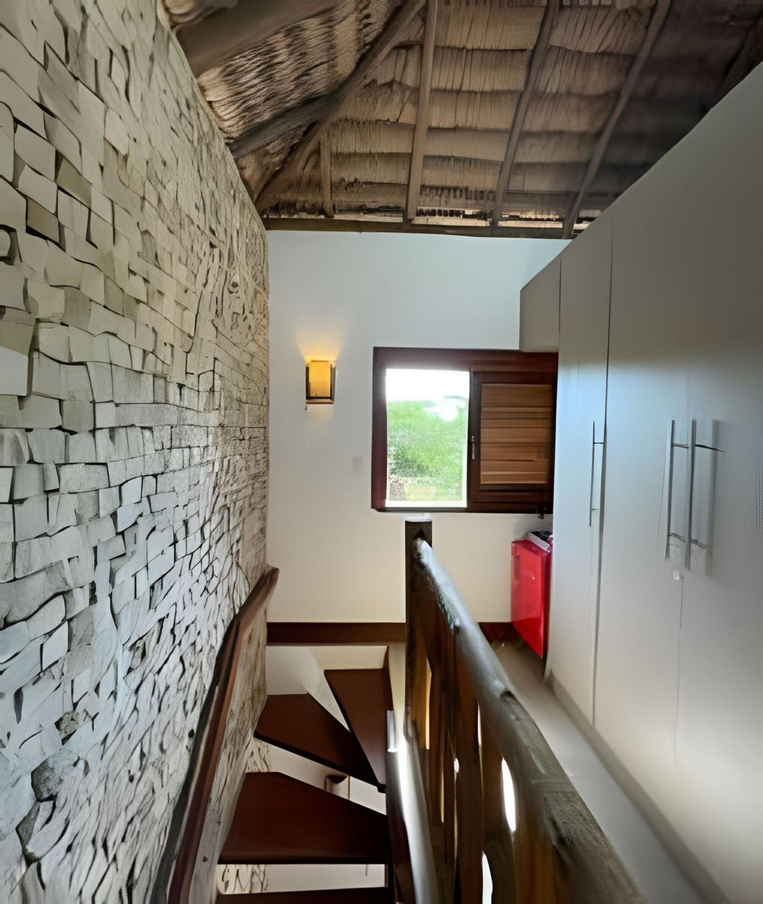 Villa photo 2