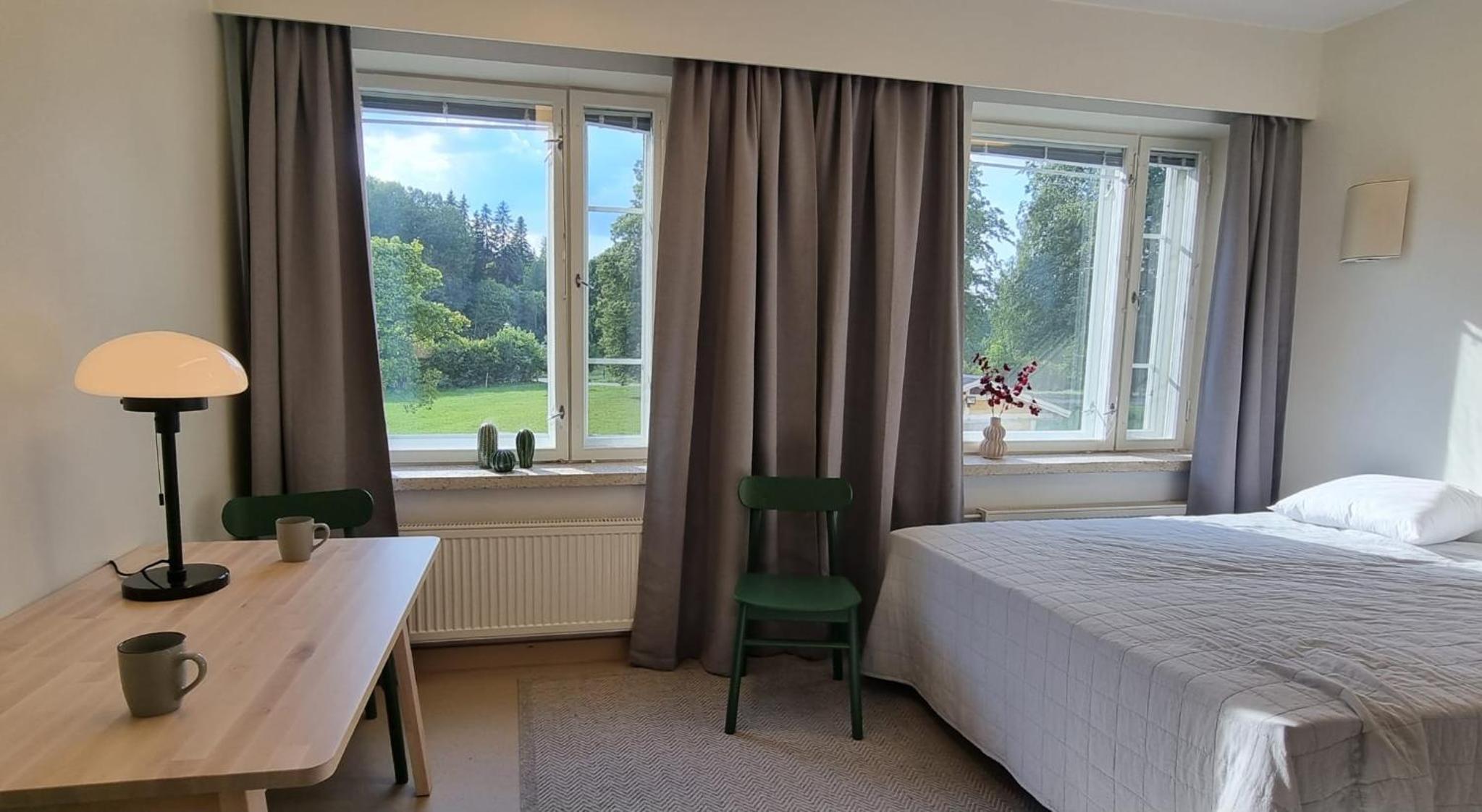 Twin Room - Disability Access photo 1