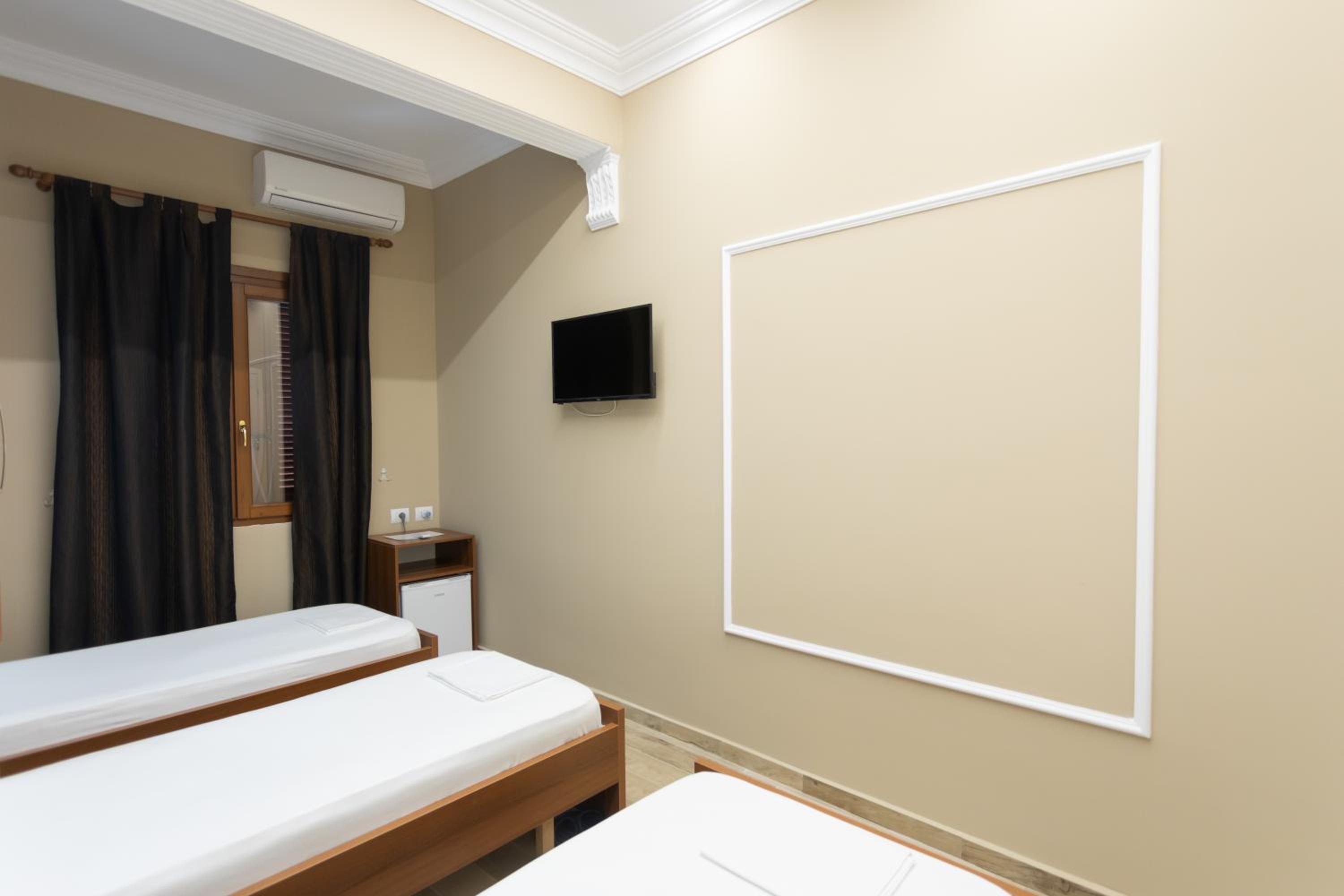 Triple Room With City View photo 2