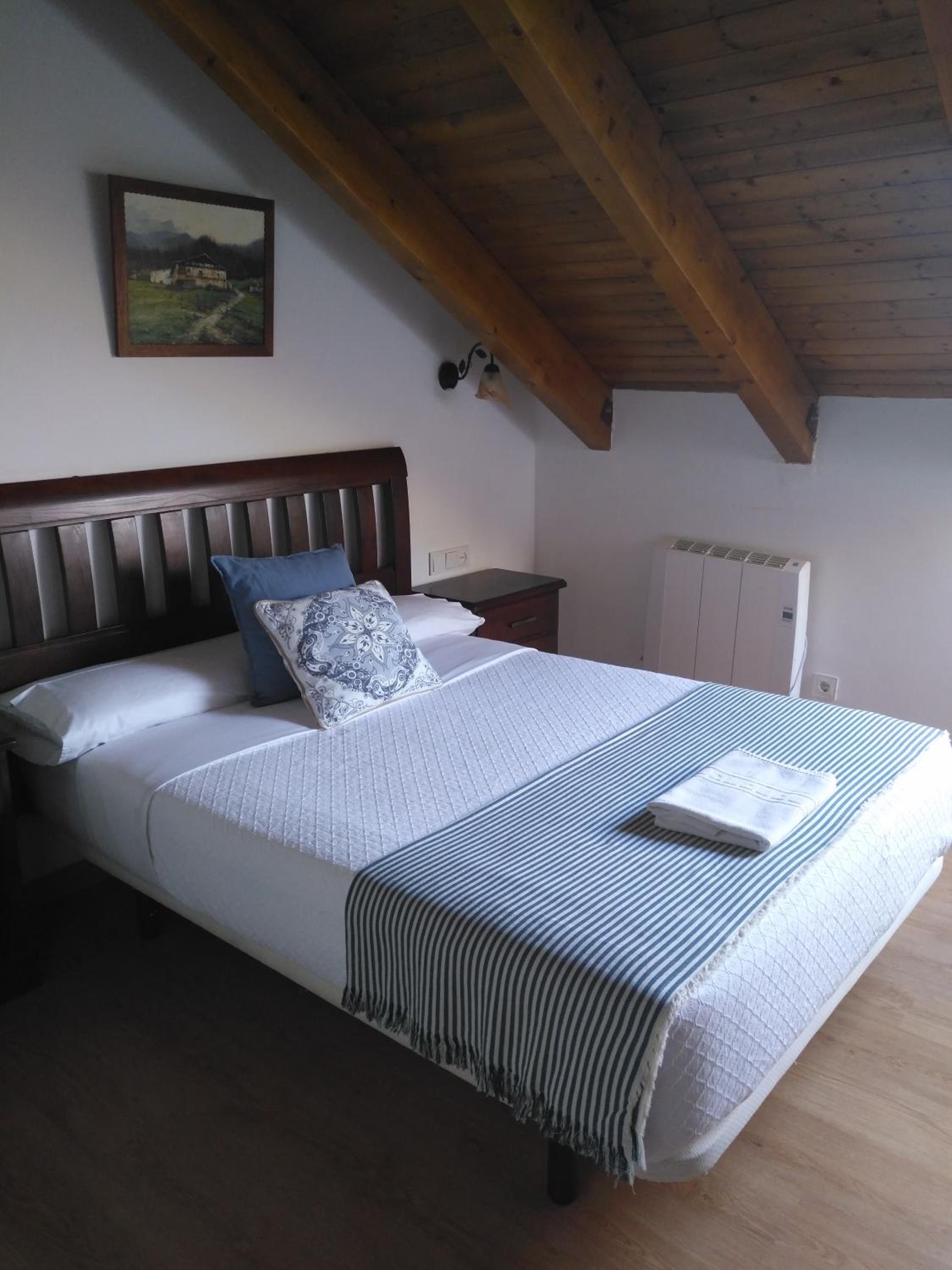 Single Room photo 3