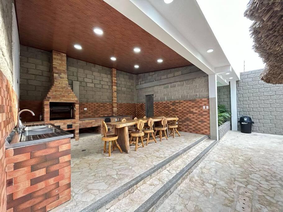 One-Bedroom House photo 2