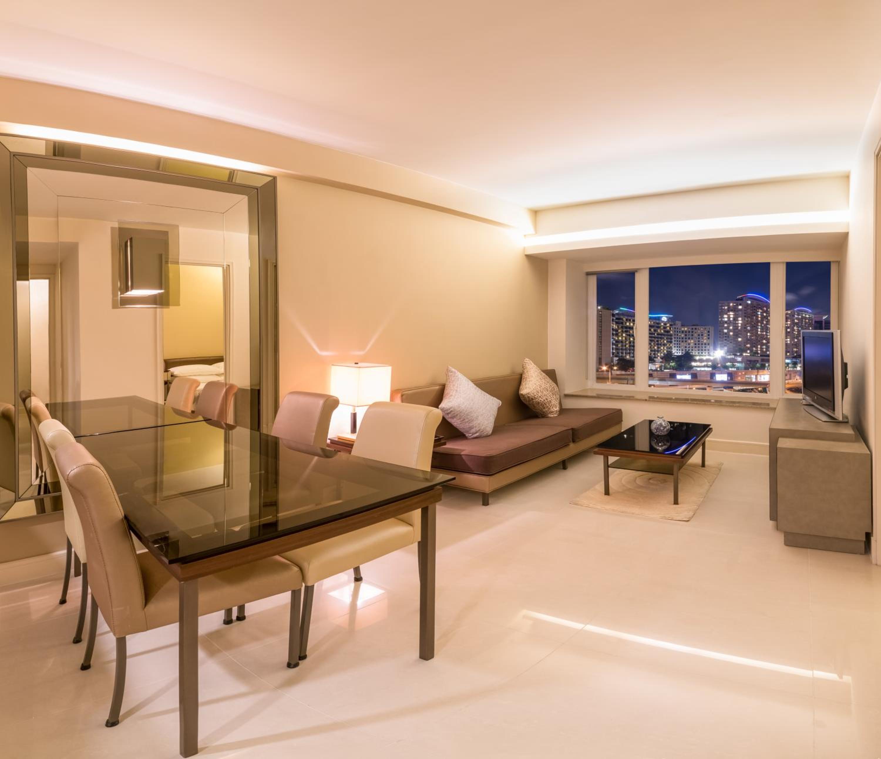 Special Offer : 28 Nights Consecutive Stay in Two Bedroom Quad Suite with City View photo 3