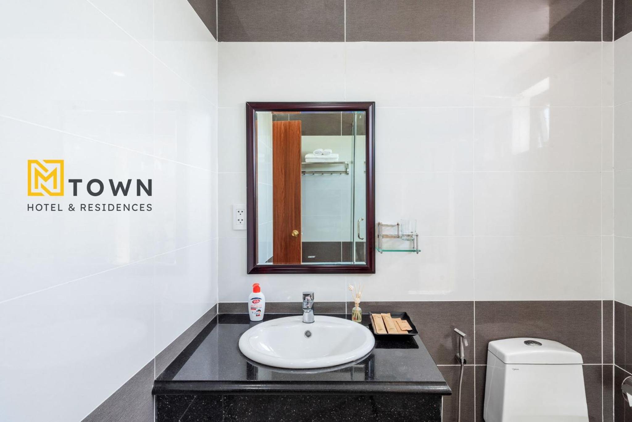 Deluxe Double or Twin Room - Photo 3