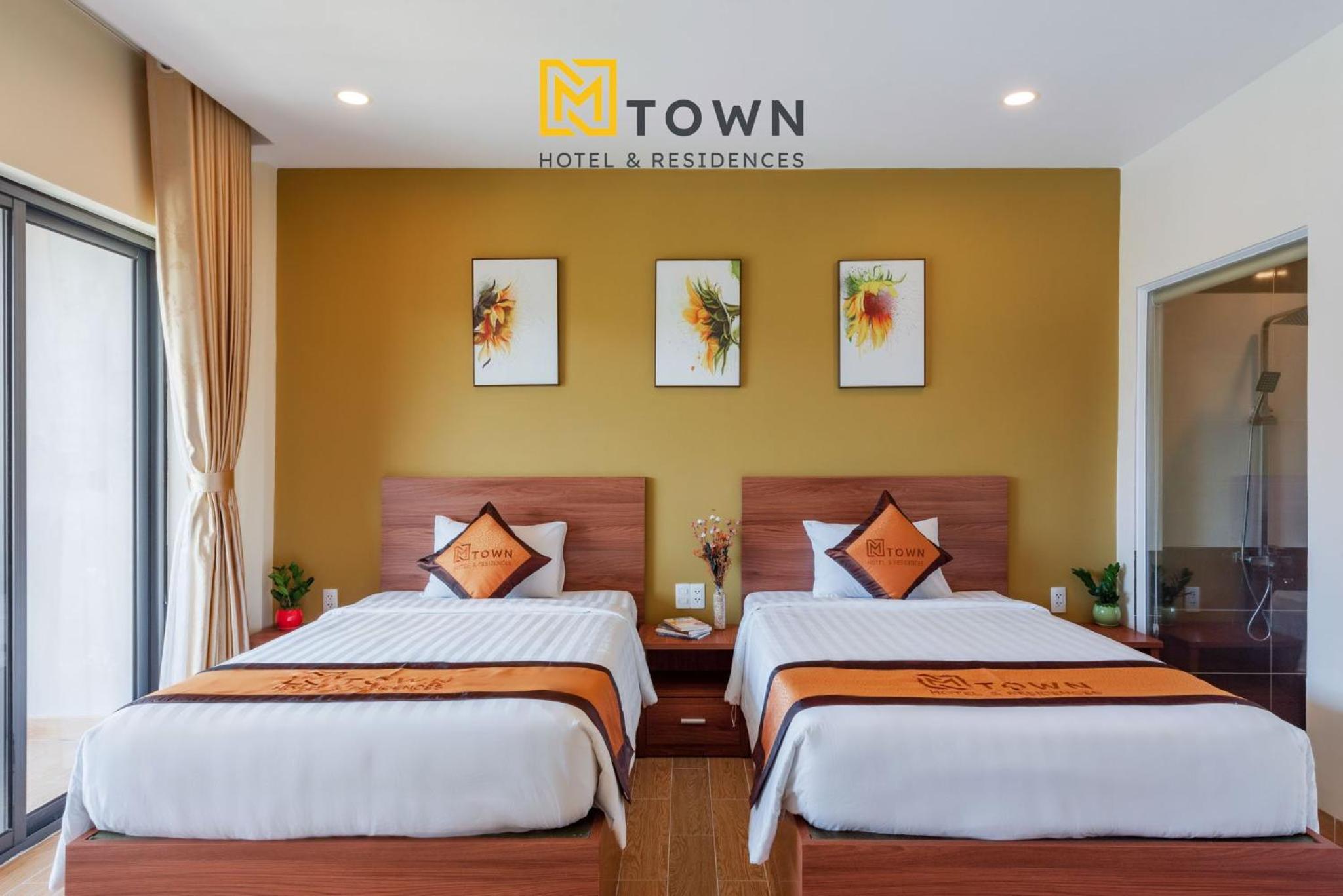 Deluxe Double or Twin Room - Photo 13