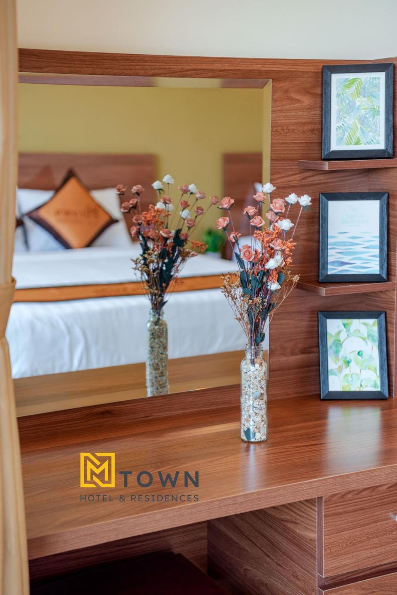Deluxe Family Room - Photo 13