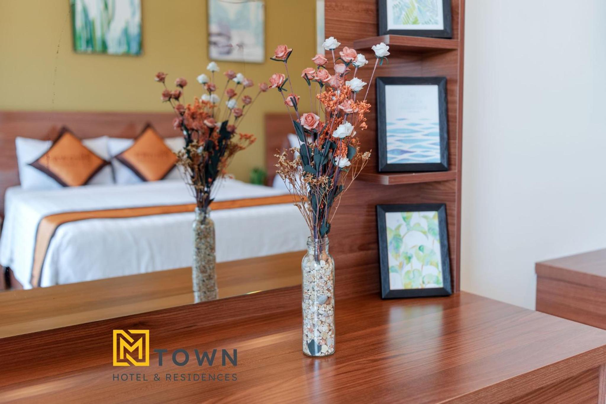 Deluxe Family Room - Photo 14