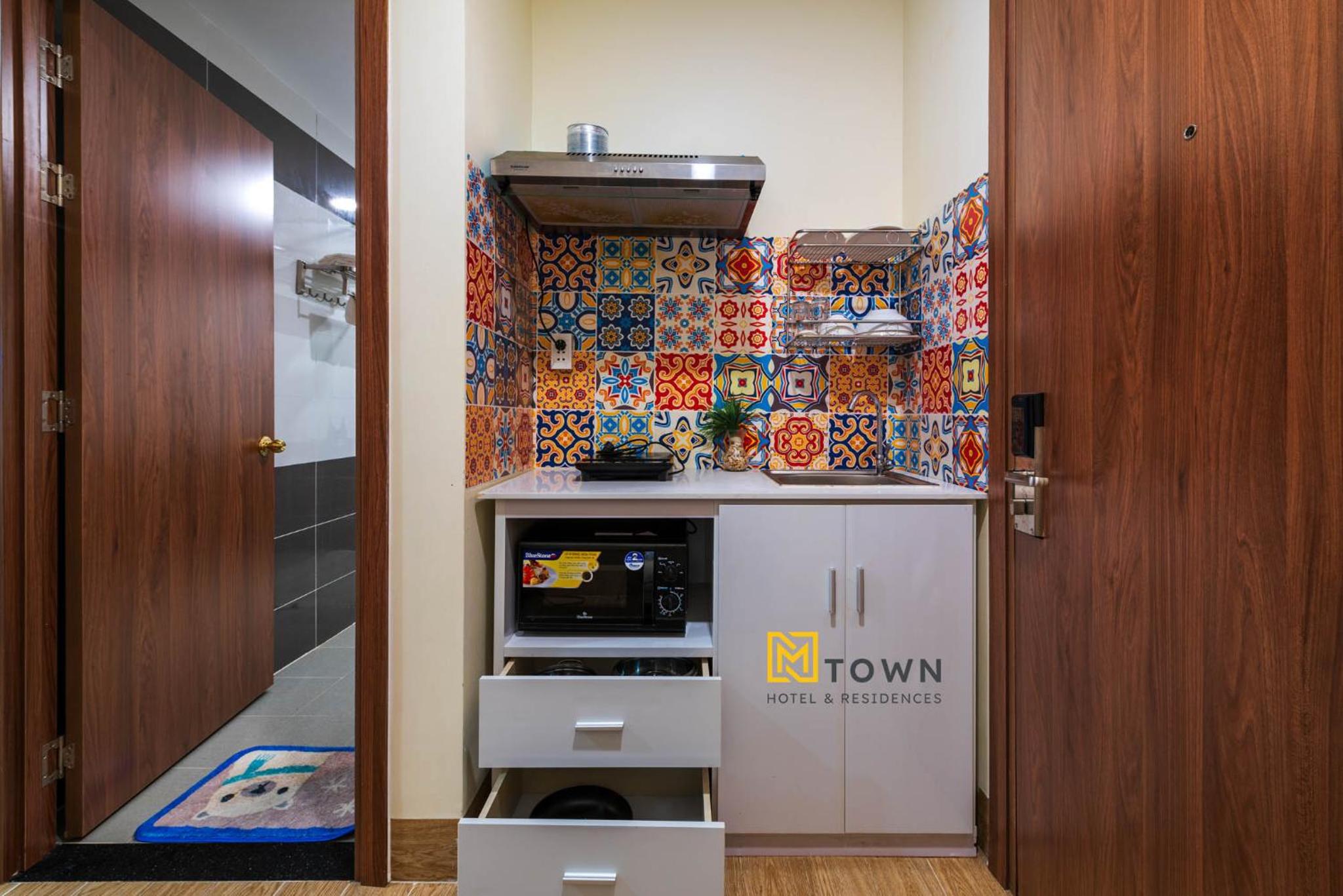Studio Apartment - Photo 24